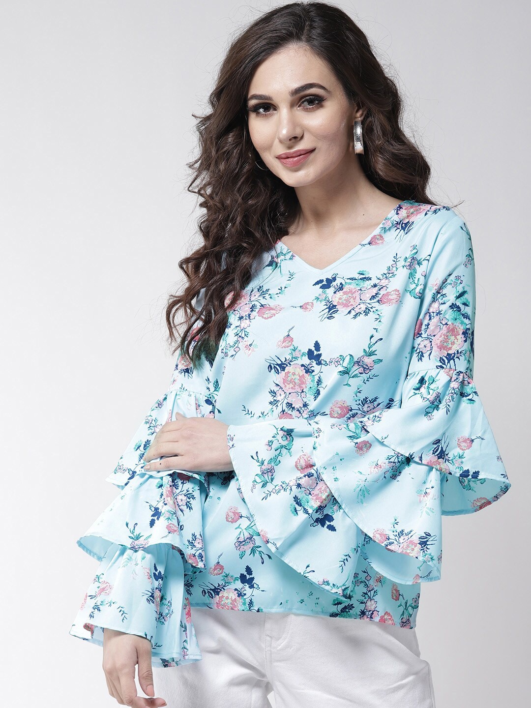 

La Zoire Blue Floral Print Ruffles Crepe Top