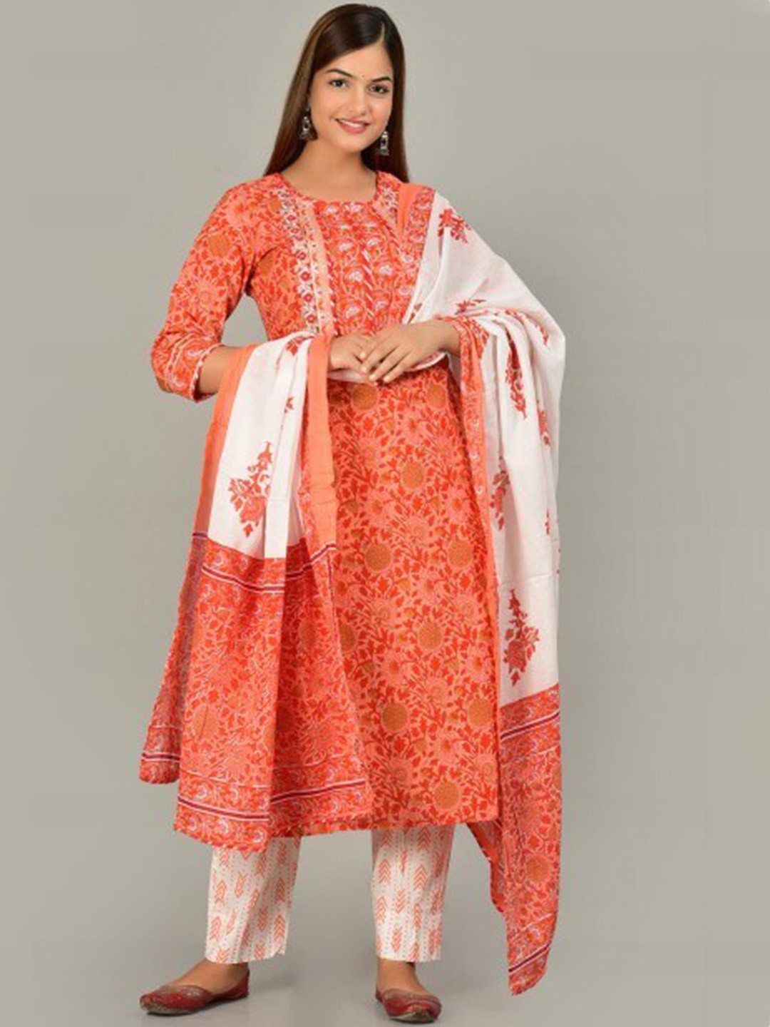 

Glorious Women Orange Floral Printed Pure Cotton Kurta with Trousers & Dupatta