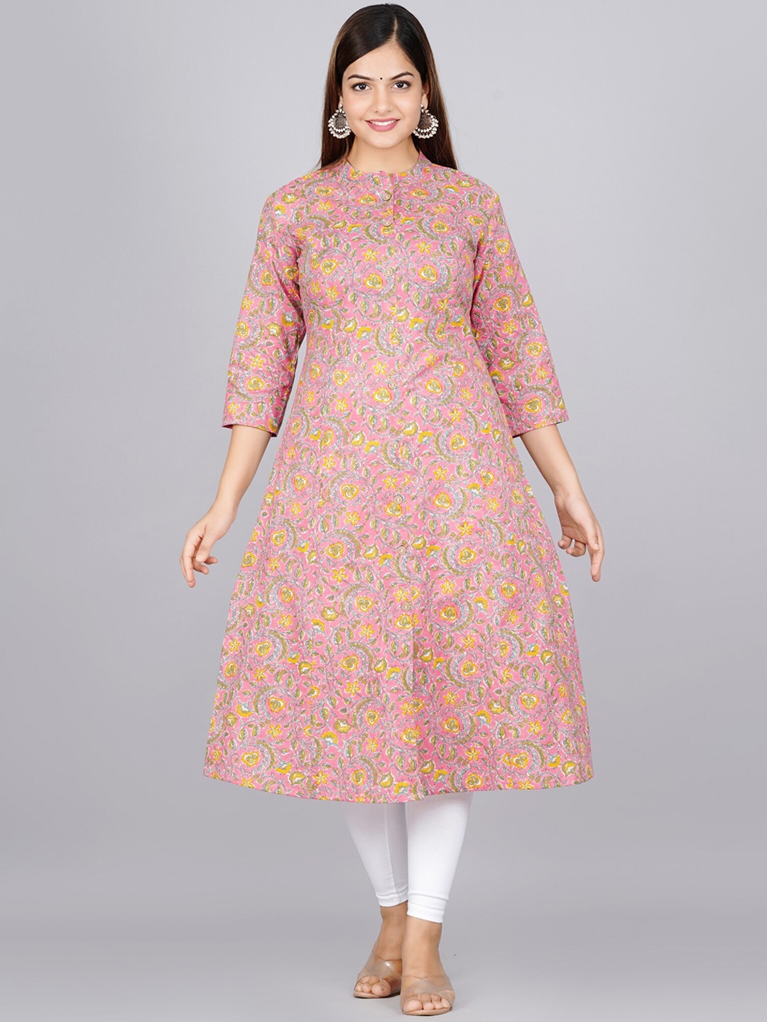 

Glorious Women Pink Floral Printed Cotton Kurta