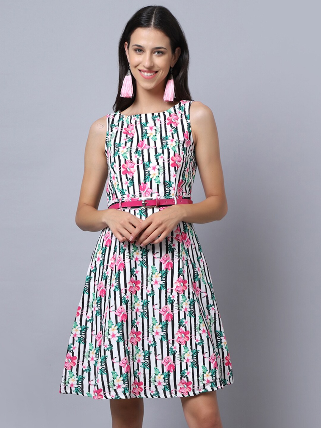 

KURTSY White & Pink Floral Crepe Dress