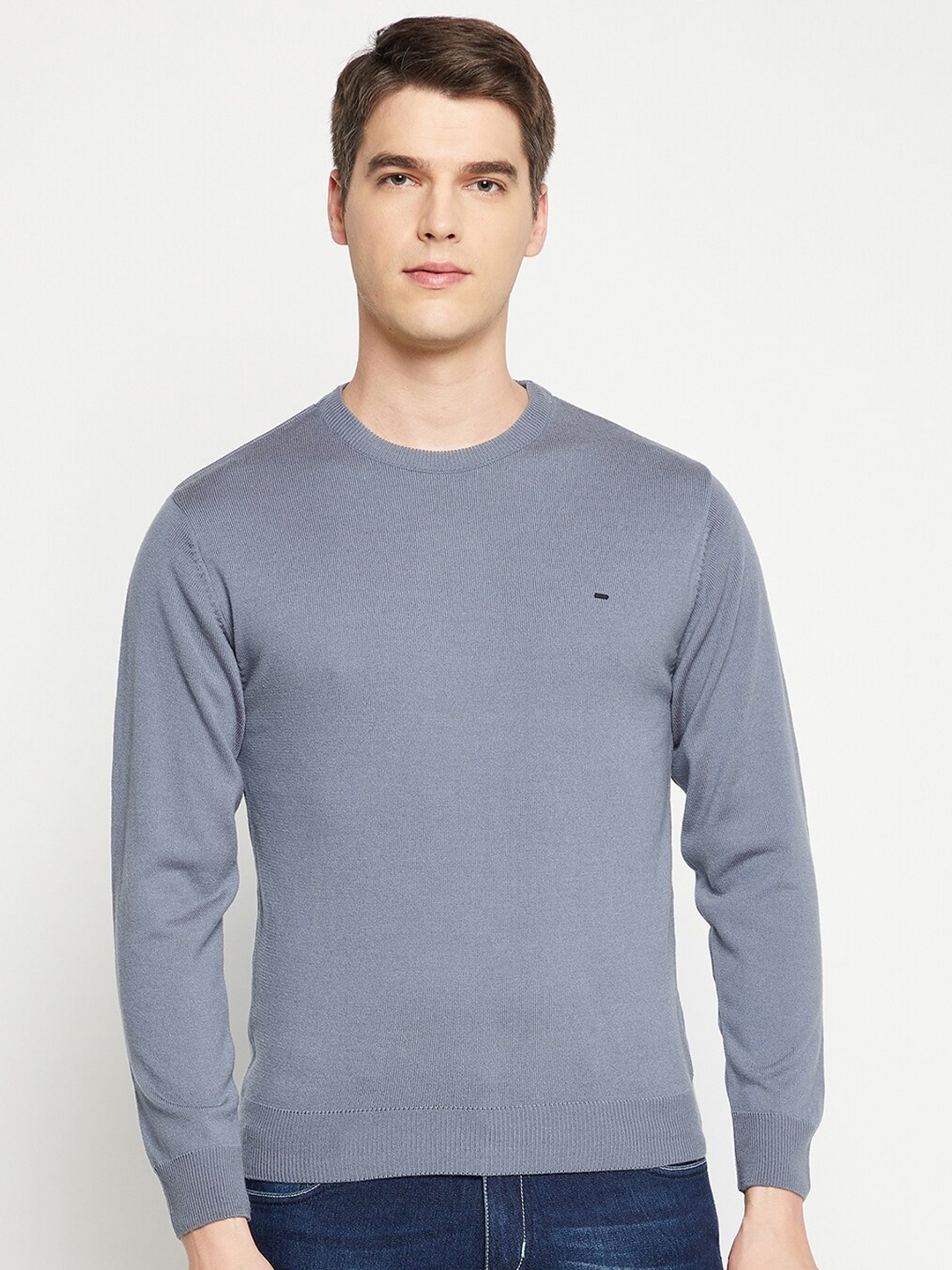 

Okane Men Grey Solid Sweater