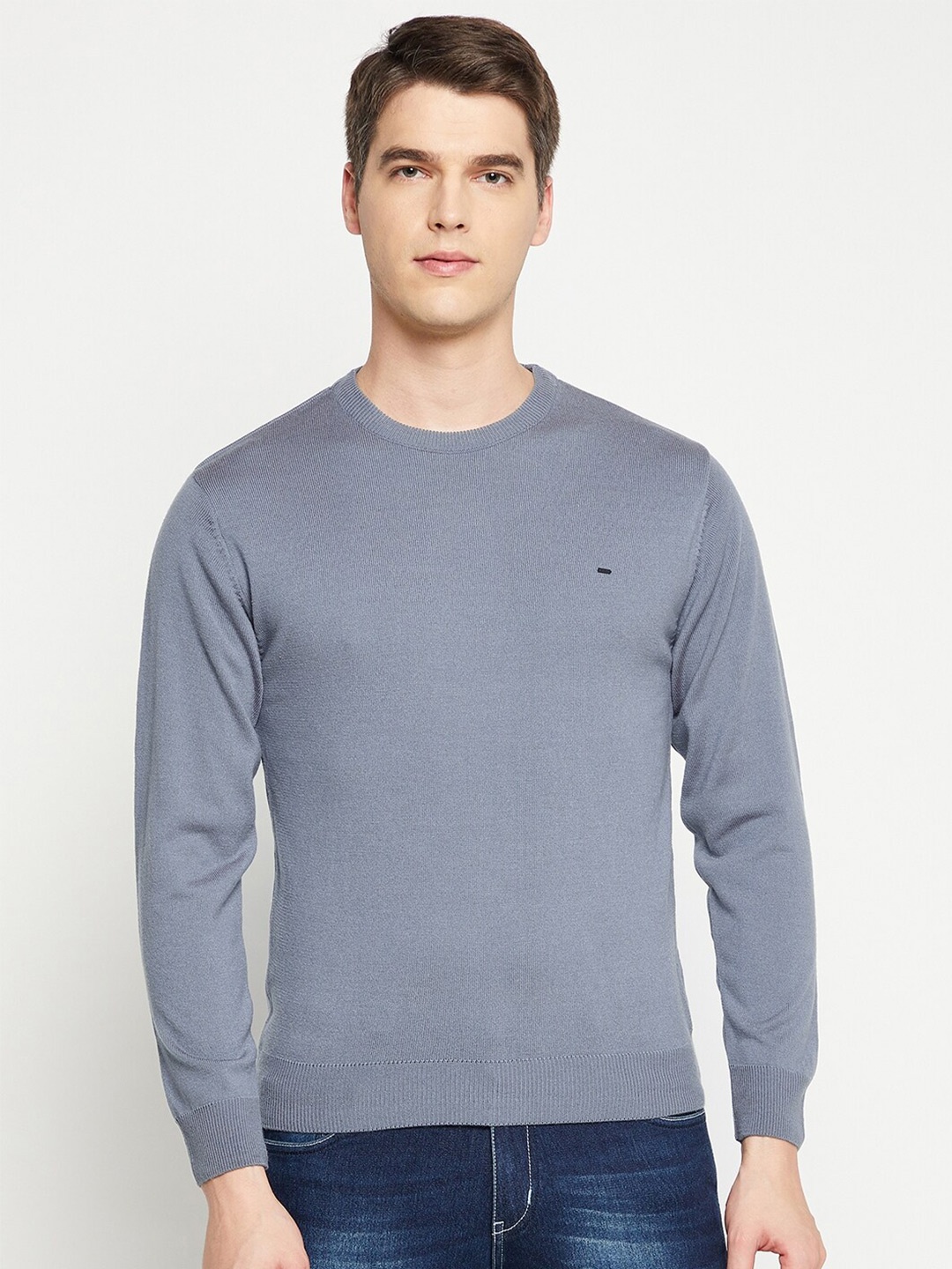 

Okane Men Grey Solid Round Neck Wool Pullover