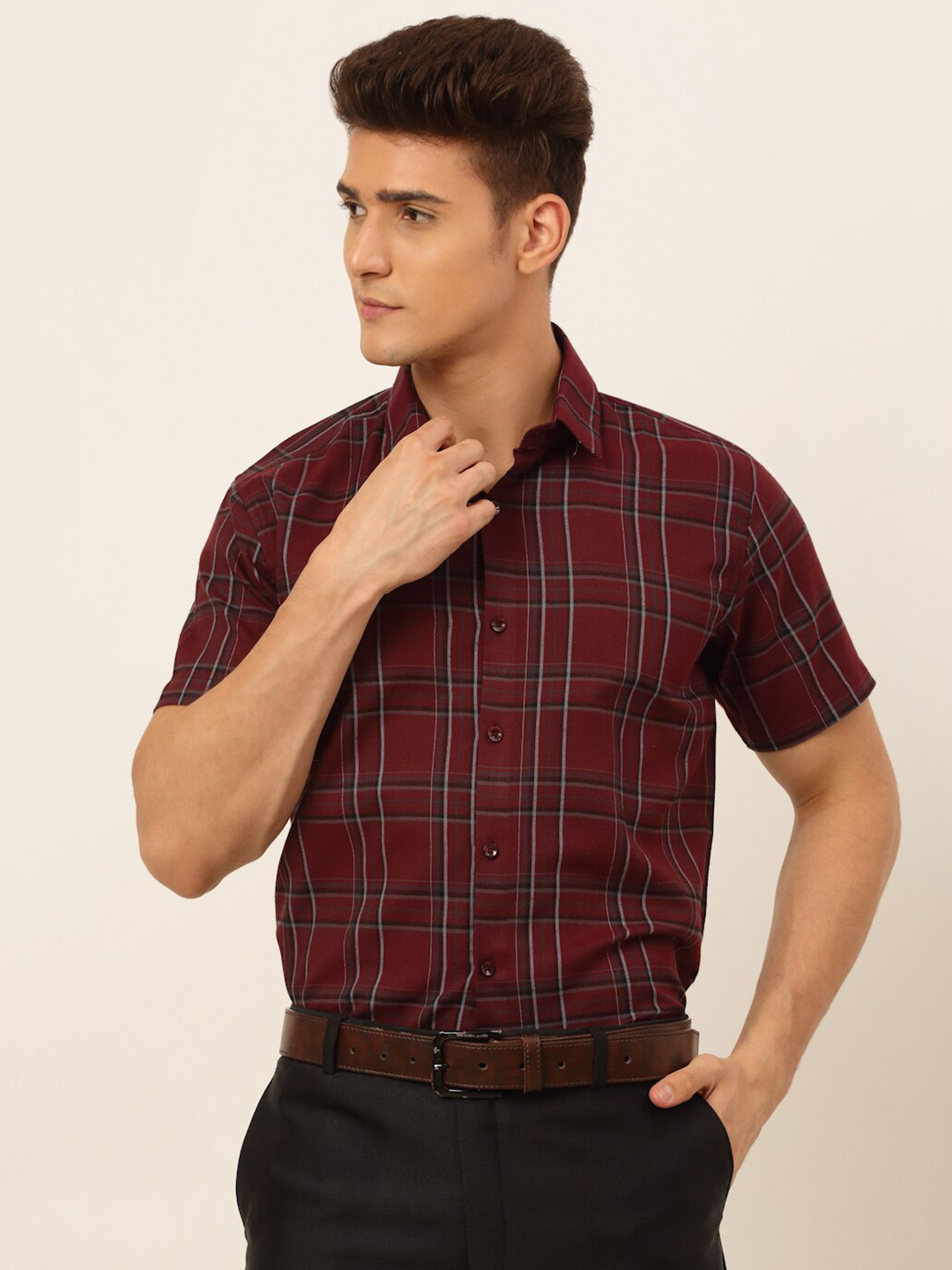 

JAINISH Men Maroon Classic Tartan Checks Checked Formal Shirt
