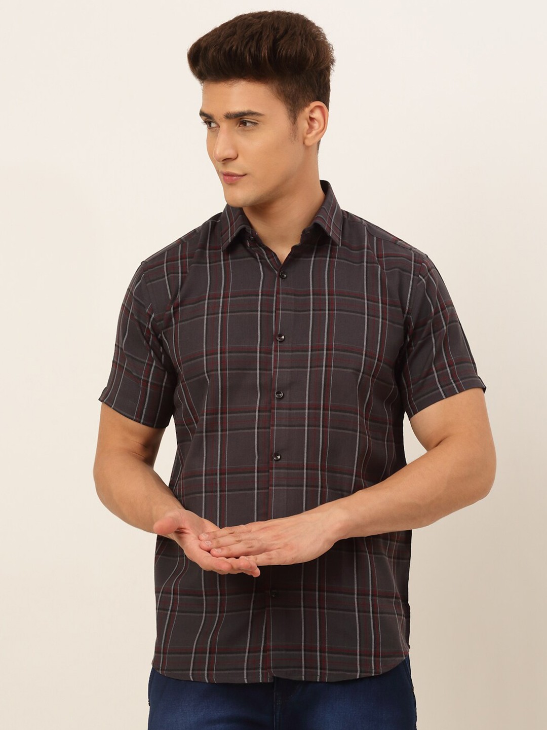 

JAINISH Men Brown Checked Casual Shirt