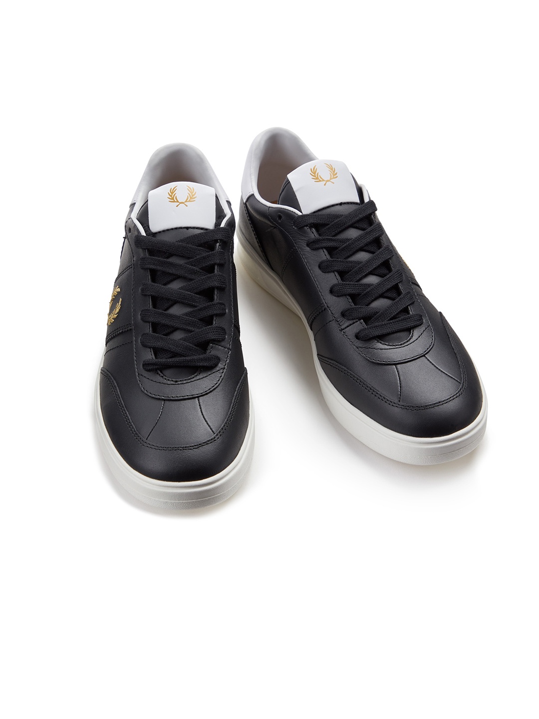 

Fred Perry Men Black Textured PU Sneakers