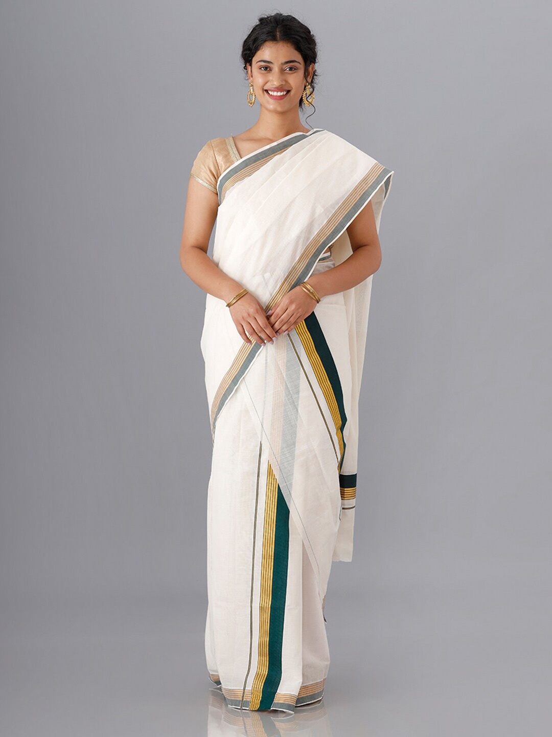 

Ramraj Women Cream-Coloured & Navy Blue Zari Kasavu Saree