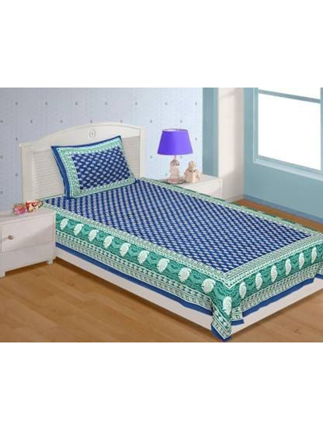 

Urban Magic Blue & White Ethnic Motifs 104 TC Single Bedsheet with 1 Pillow Covers