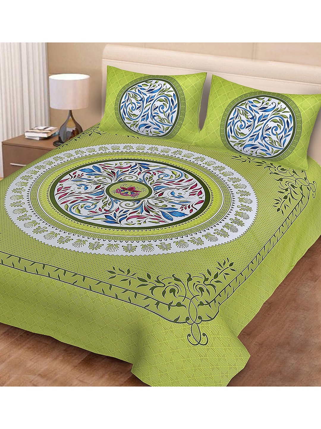 

Urban Magic Green & White Floral 104 TC Queen Bedsheet with 2 Pillow Covers