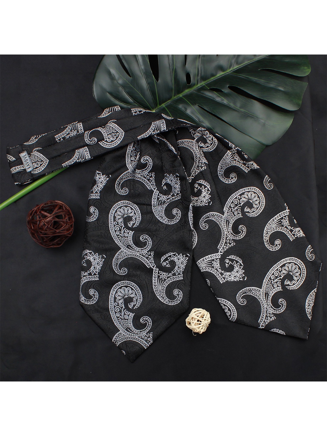 

Kavove Unisex Black & White Paisley Printed Cravat