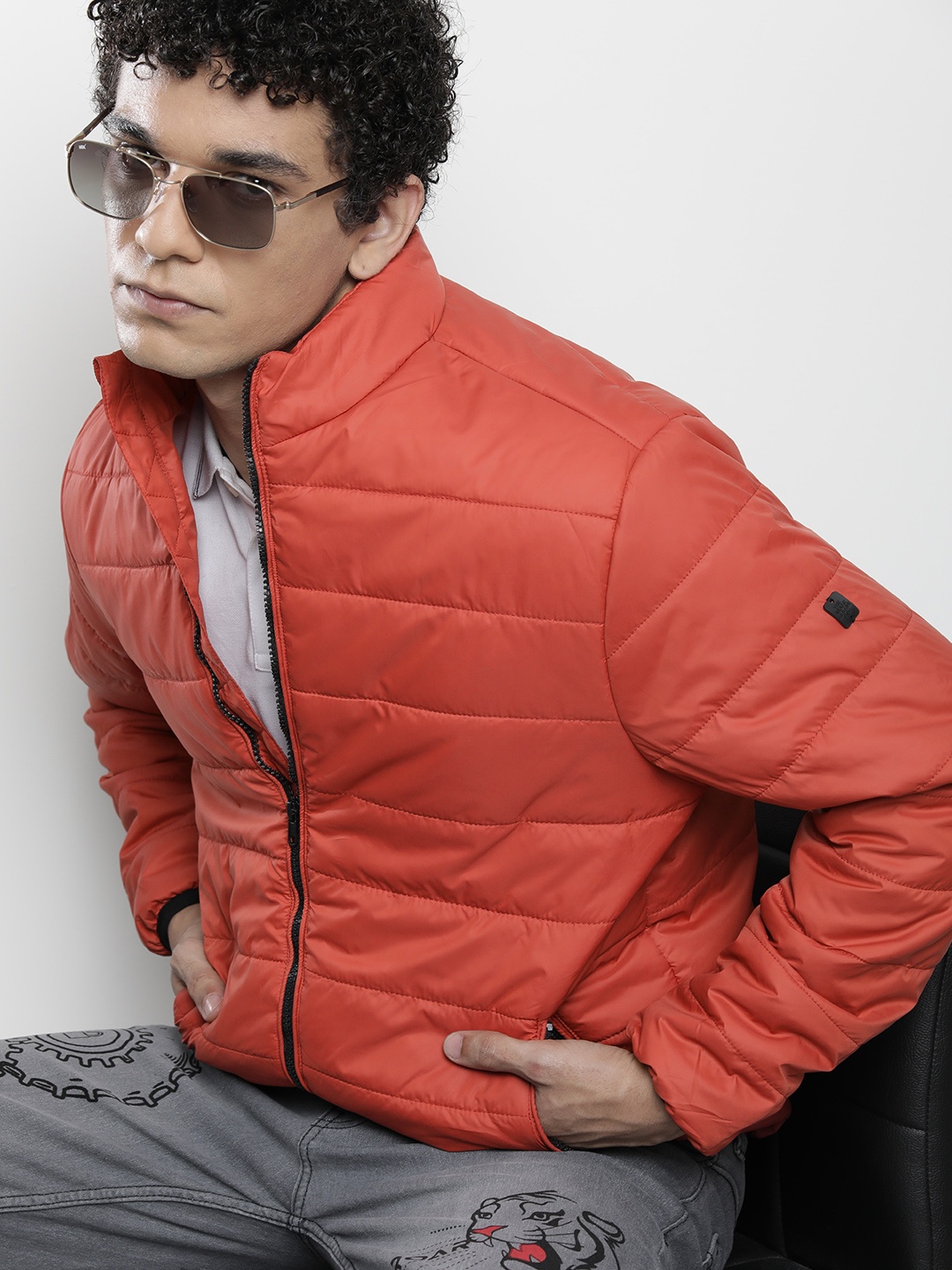 

The Indian Garage Co Men Zip-Front Puffer Jacket with Zip Pockets, Red