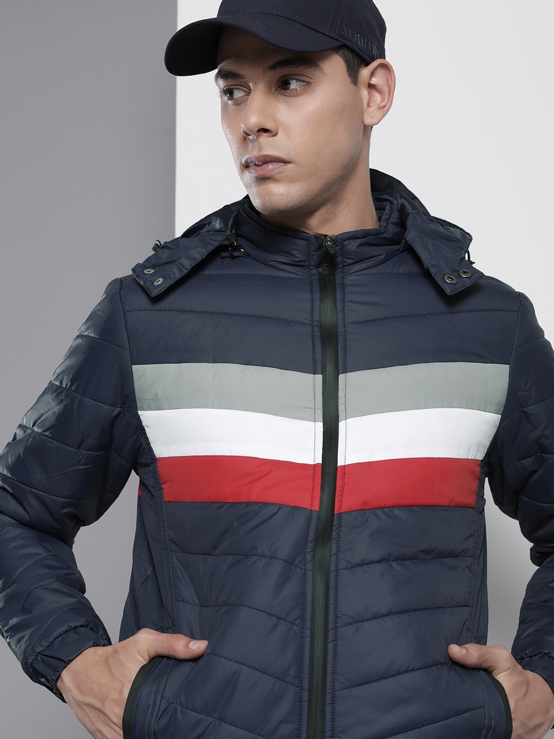 

The Indian Garage Co Men Colourblock Puffer Jacket with Detachable Hood, Navy blue