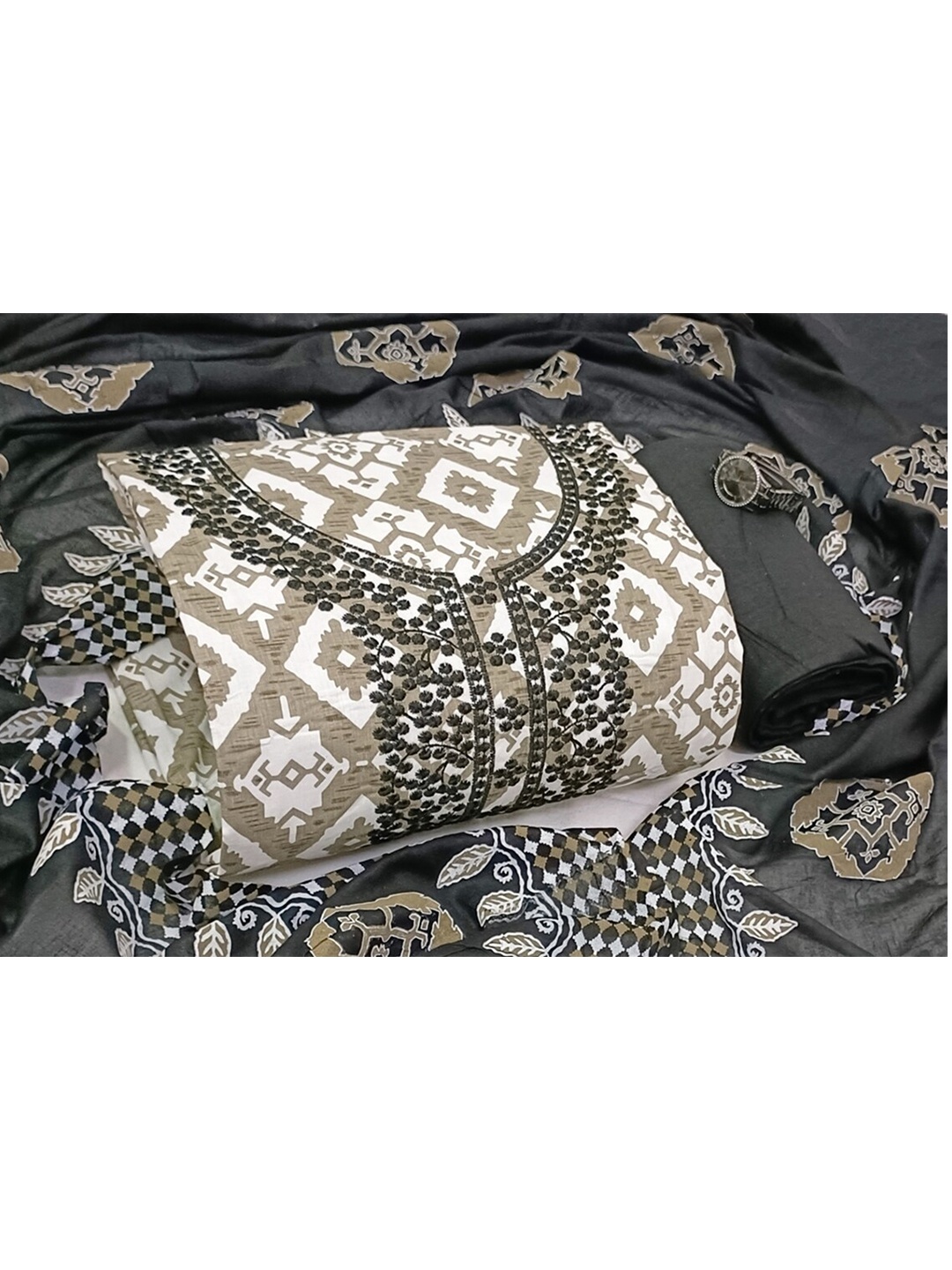 

SALWAR STUDIO White & Grey Printed Pure Cotton Unstitched Dress Material