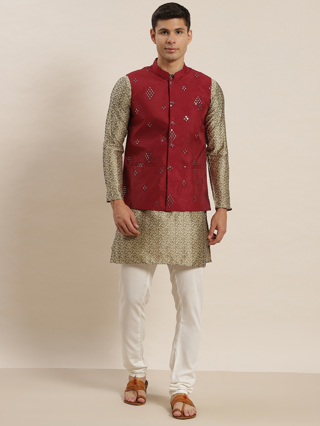 

SOJANYA Men Beige Floral Kurta with Churidar & Nehru Jacket