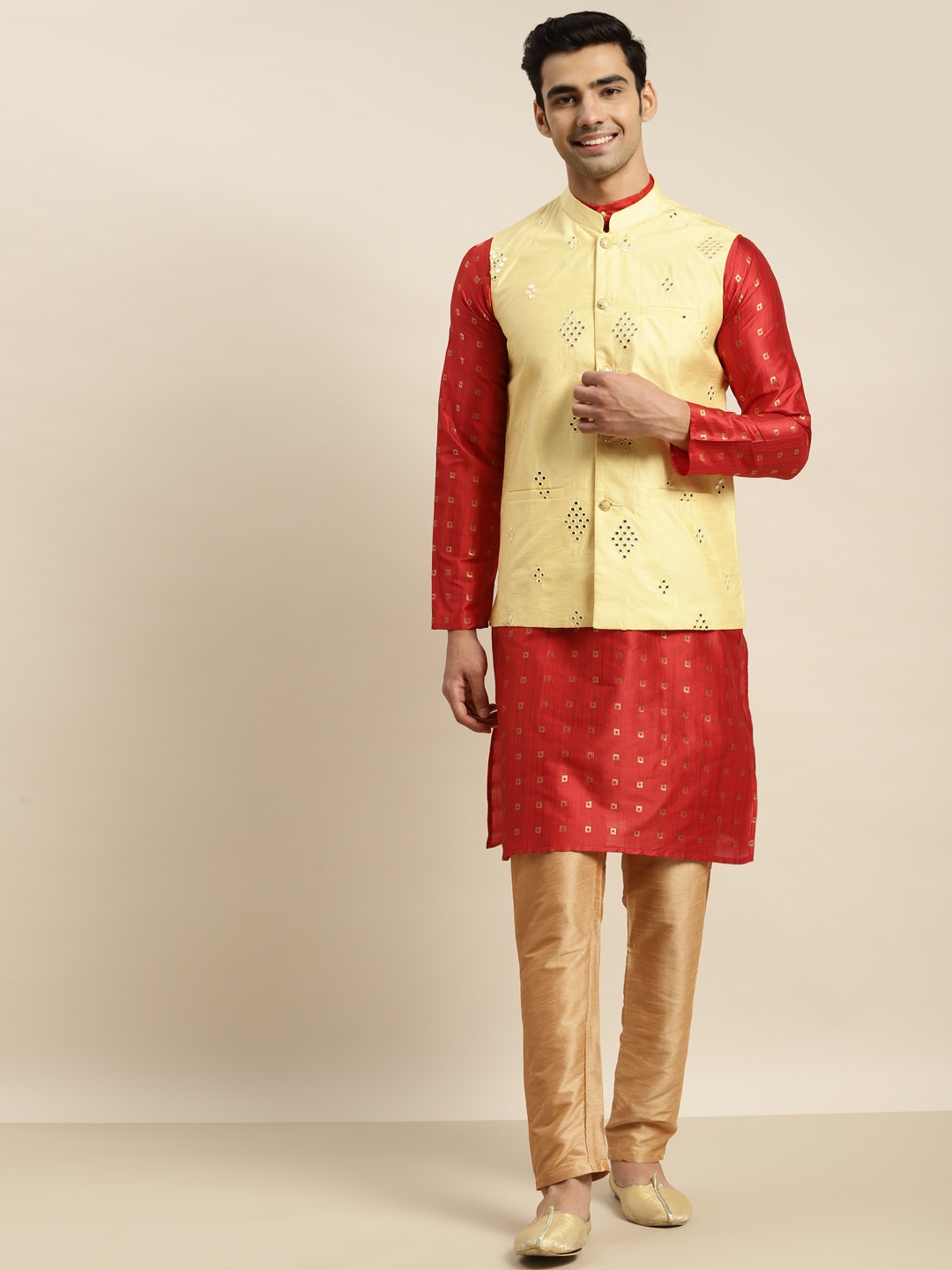 

SOJANYA Men Maroon Mirror Work Kurta with Churidar & Nehru Jacket