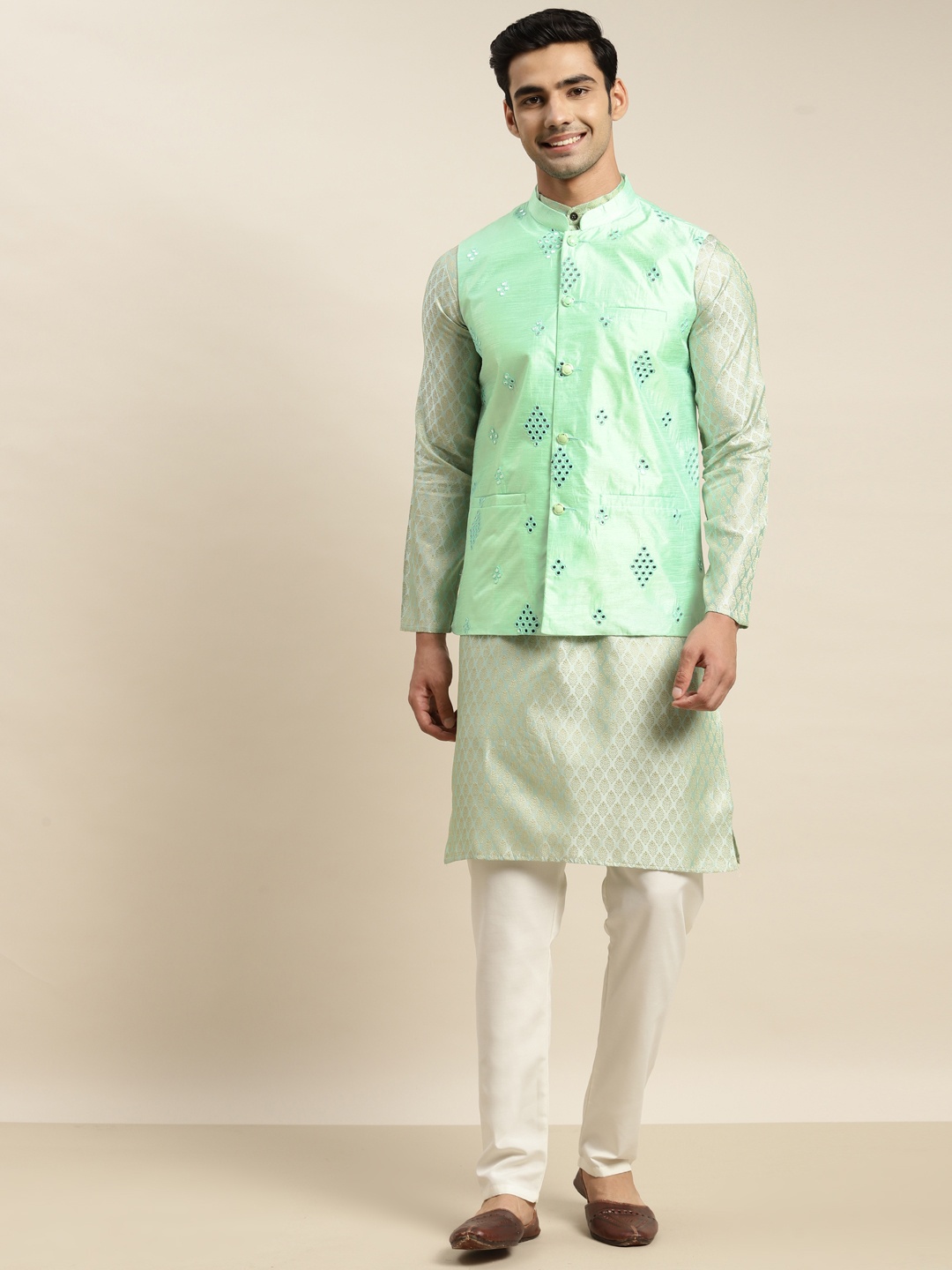 

SOJANYA Men Green Ethnic Motifs Mirror Work Kurta with Churidar & Nehru Jacket