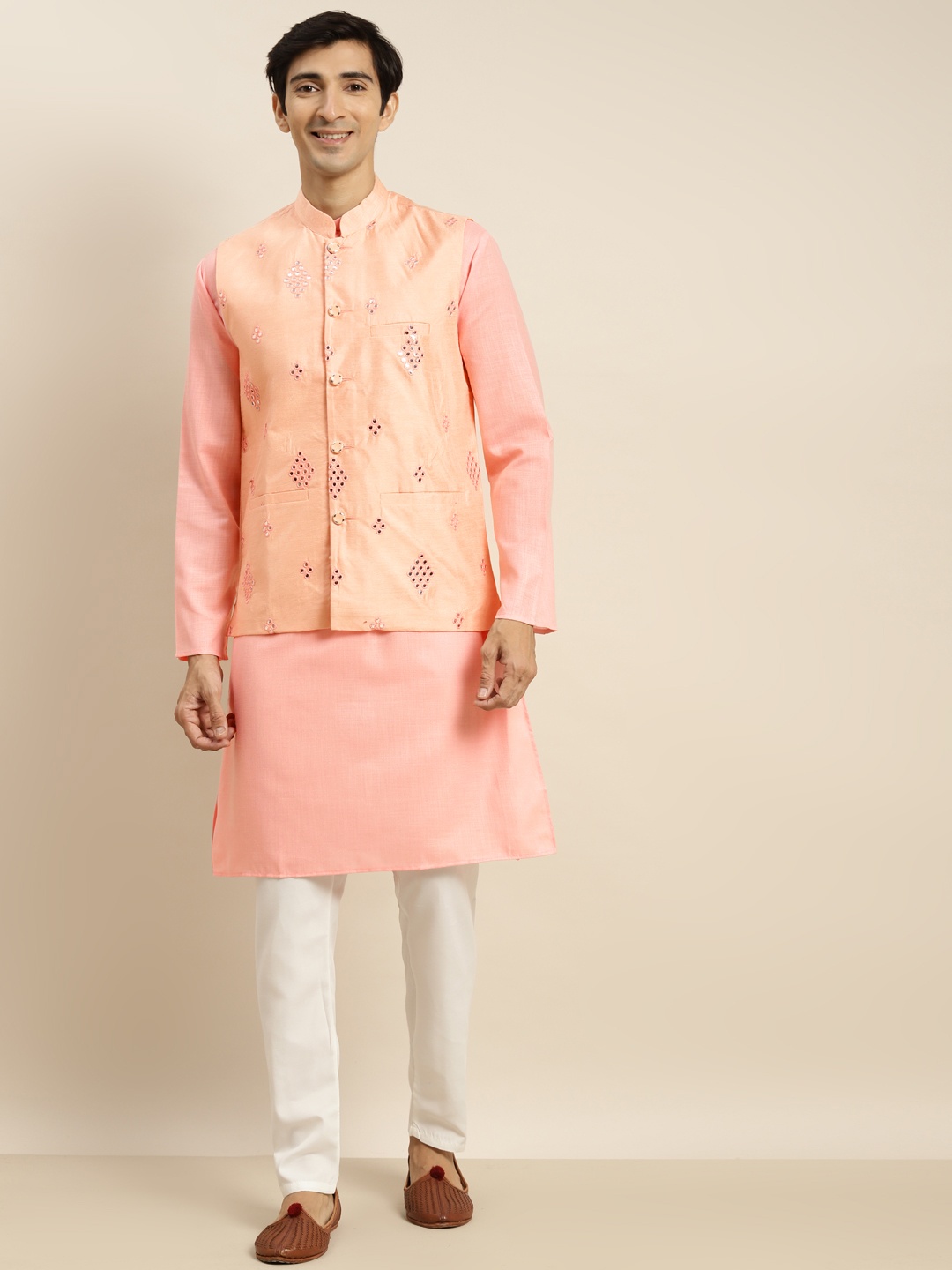 

SOJANYA Men Pink Mirror Work Pure Cotton Kurta with Churidar & Nehru Jacket