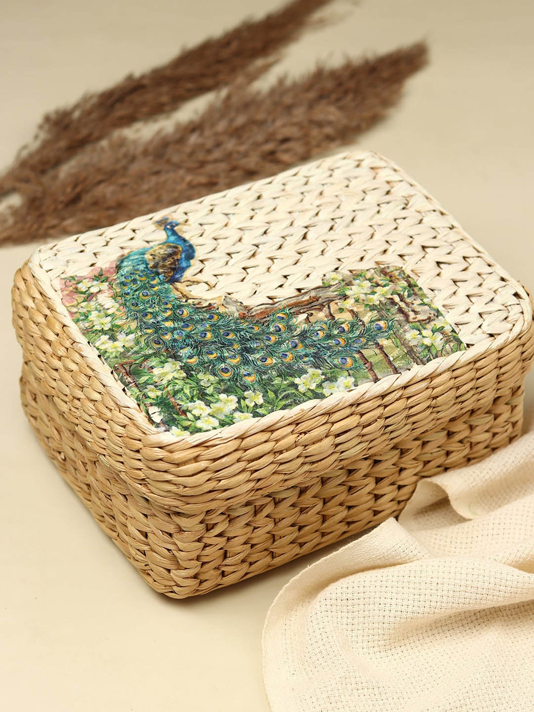 

HABERE INDIA Solid Seagrass Storage Basket, Brown