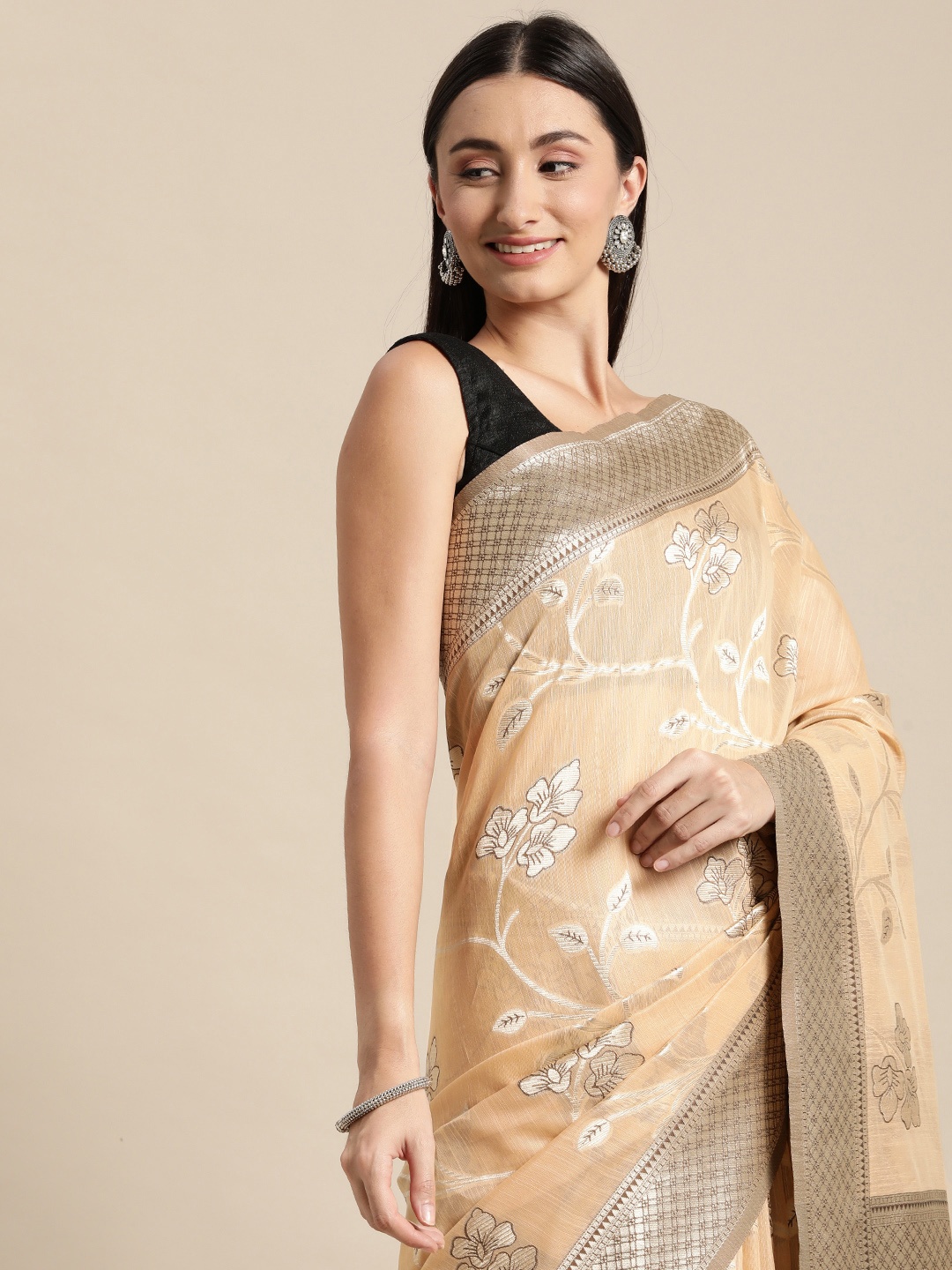 

Mitera Beige Floral Silk Blend Banarasi Saree