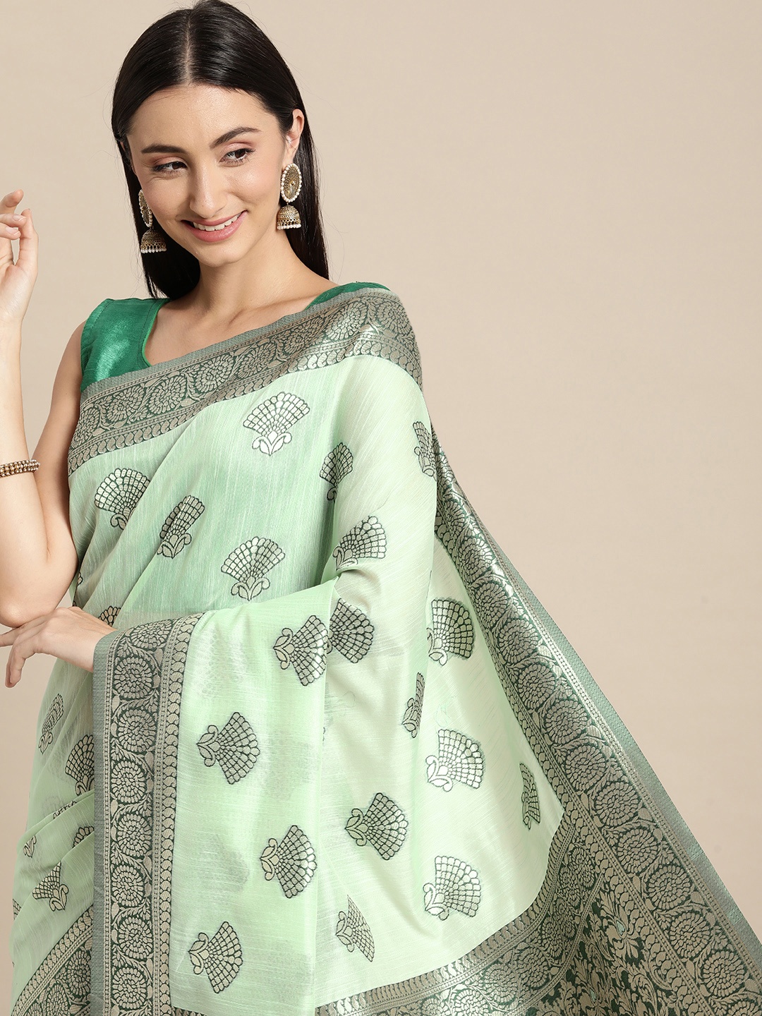 

Mitera Green Floral Silk Blend Banarasi Saree