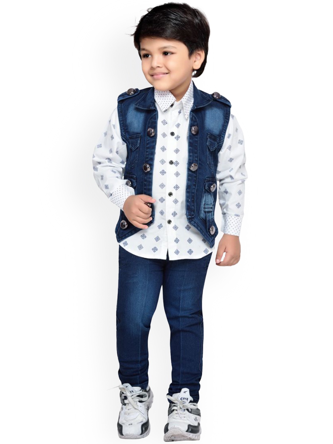 

Aj DEZInES Boys Blue & White Printed Shirt & Trousers With Waistcoat