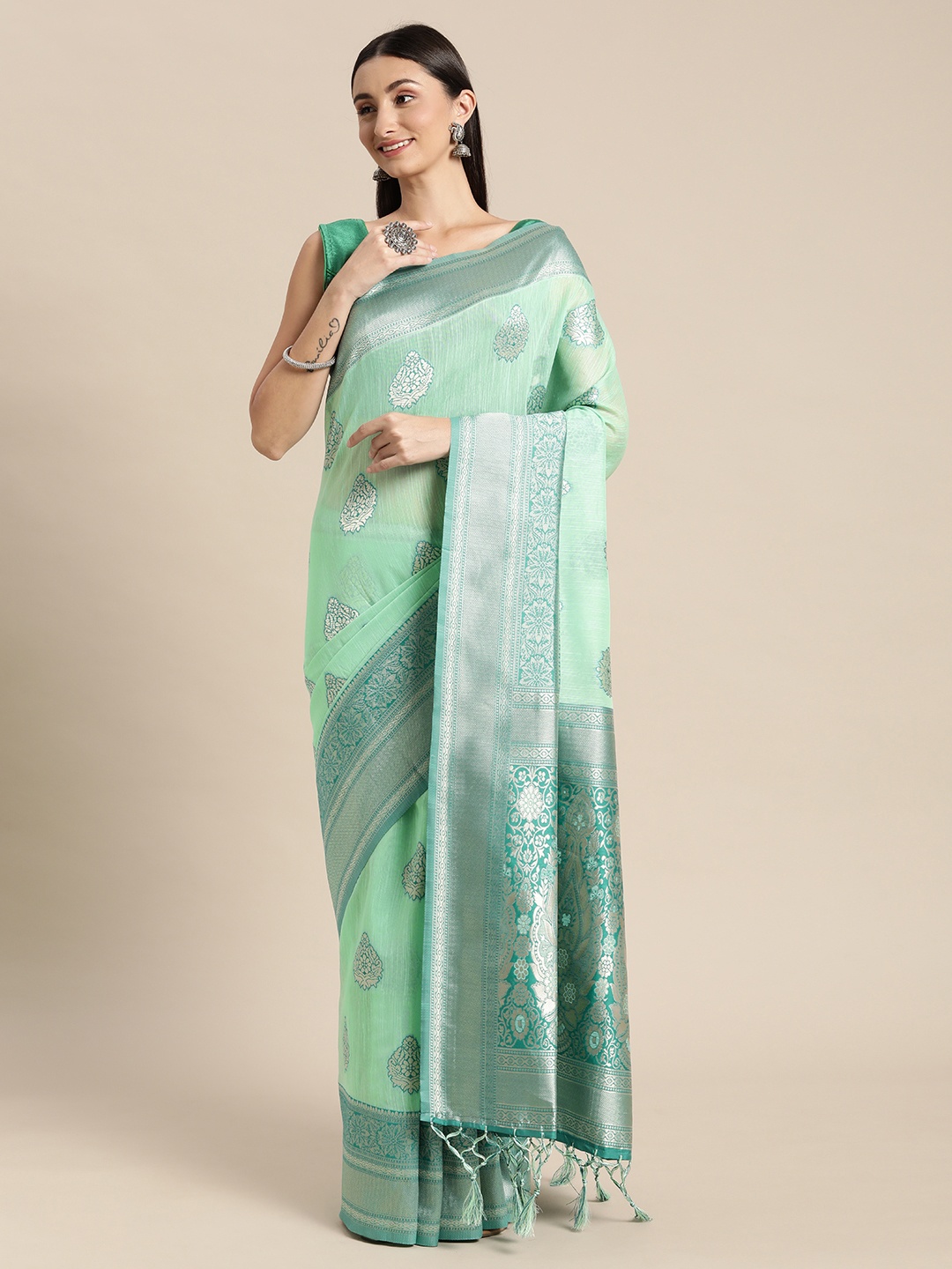 

Mitera Green Ethnic Motifs Silk Blend Banarasi Saree