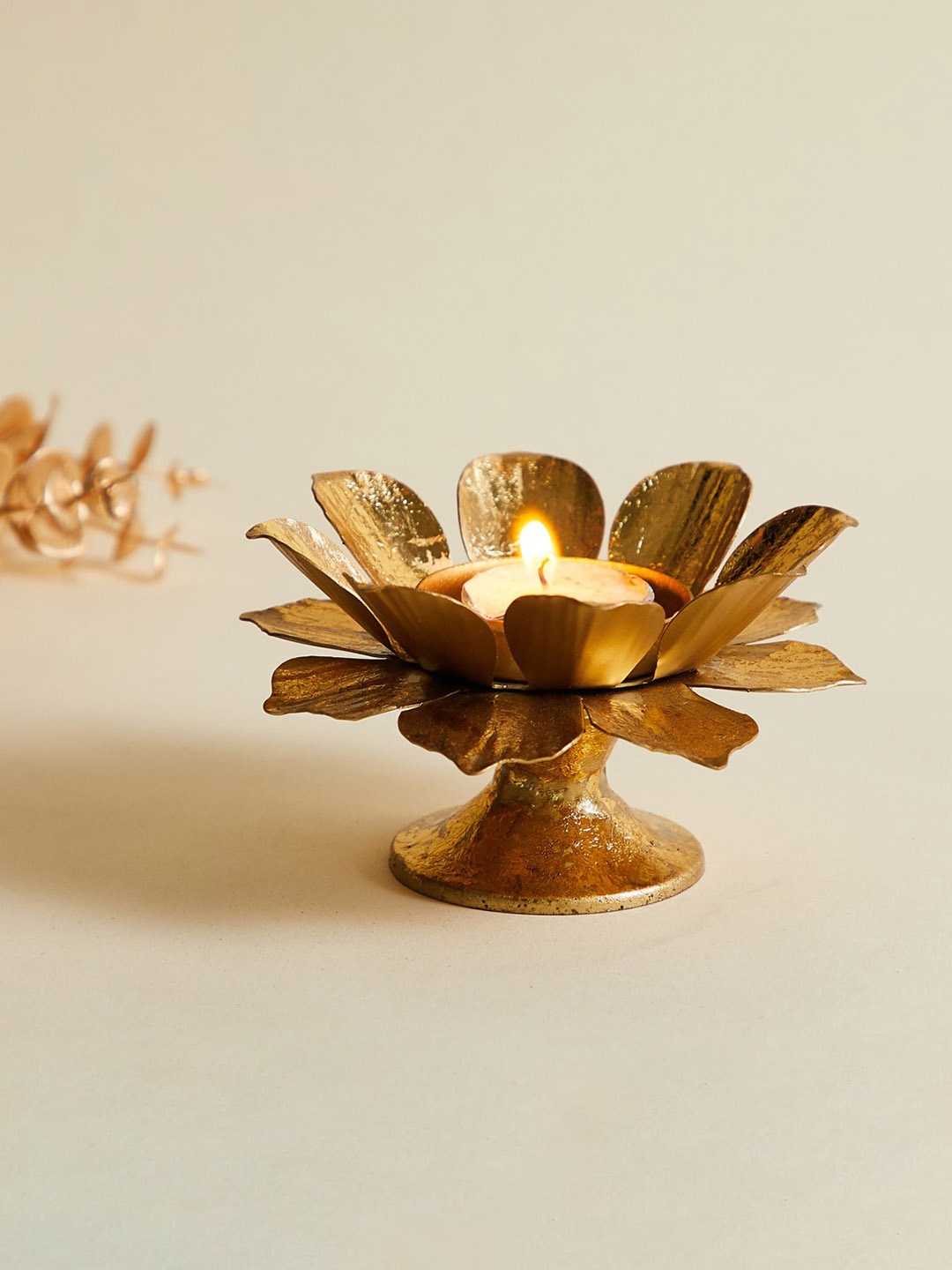 Home Centre Corsica Bela Lotus T-Light Holder, Gold
