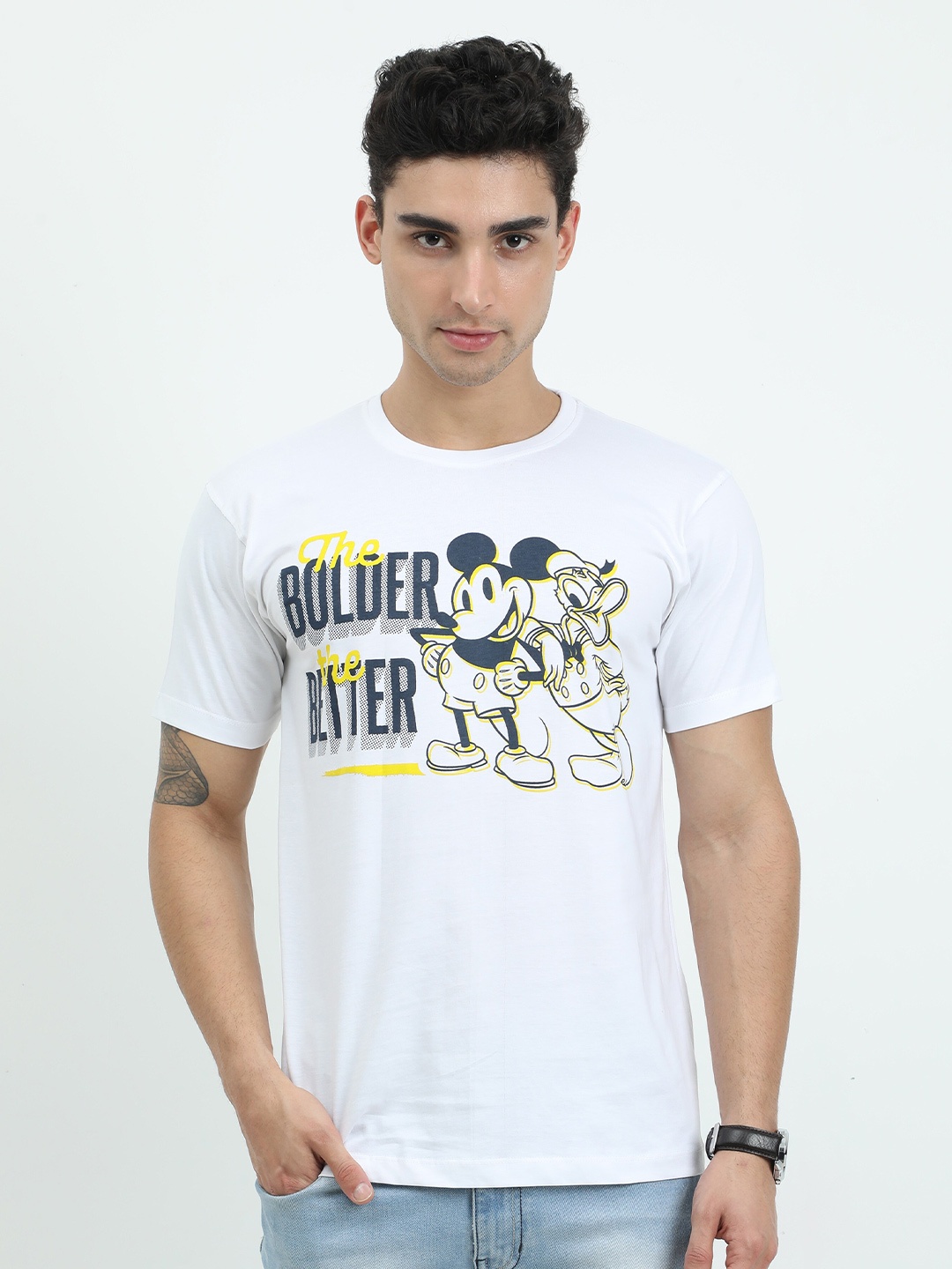 

COOFT Men White Mickey Mouse Printed Pure Cotton T-shirt