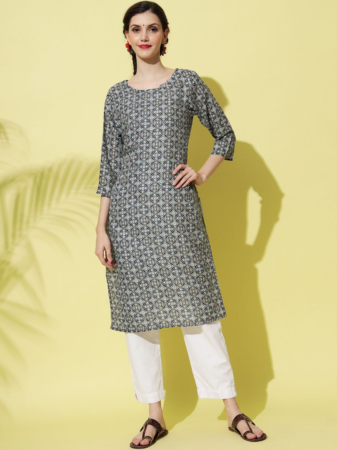 

Sitaram Designer Women Teal & Black Ethnic Motifs Printed Kurta