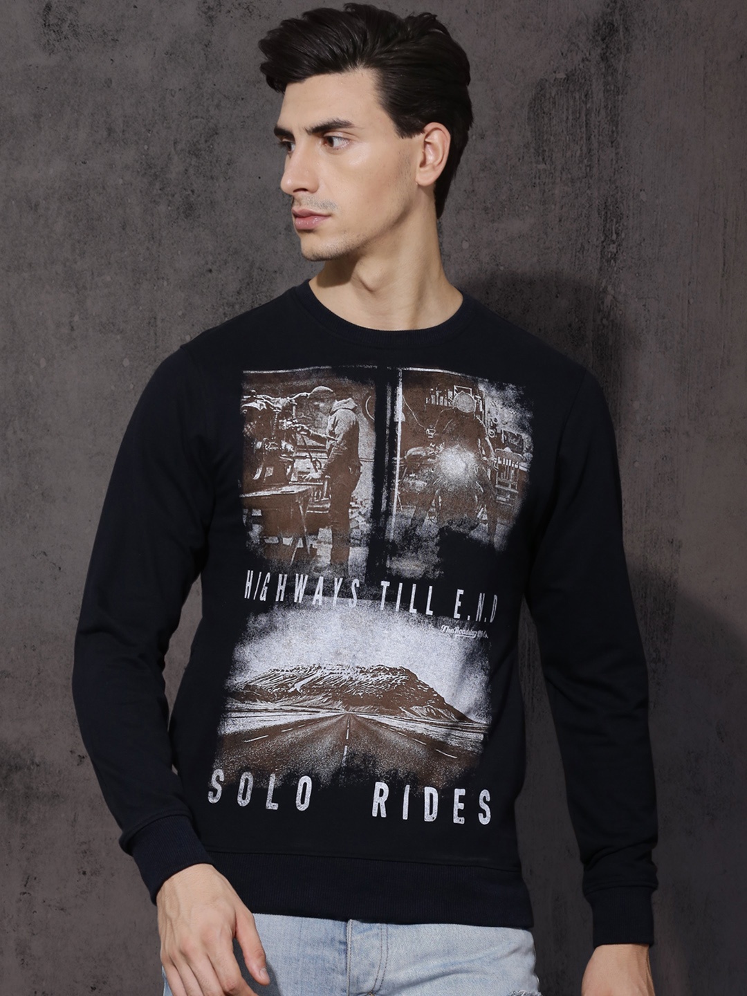 

Roadster Men Black Printed Sweatshirt