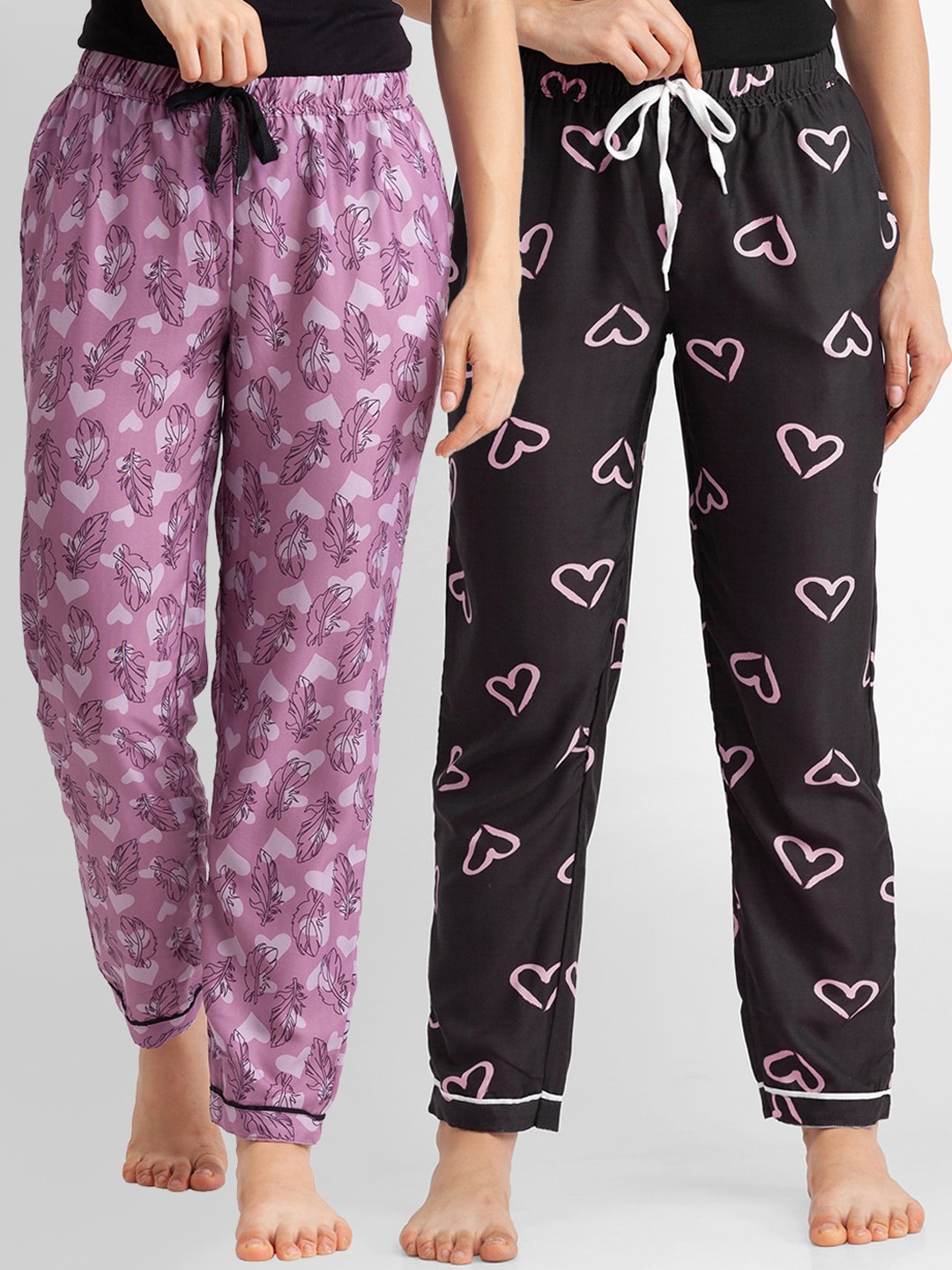 

FashionRack Women Set of 2 Purple & Black Printed Cotton Lounge Pants
