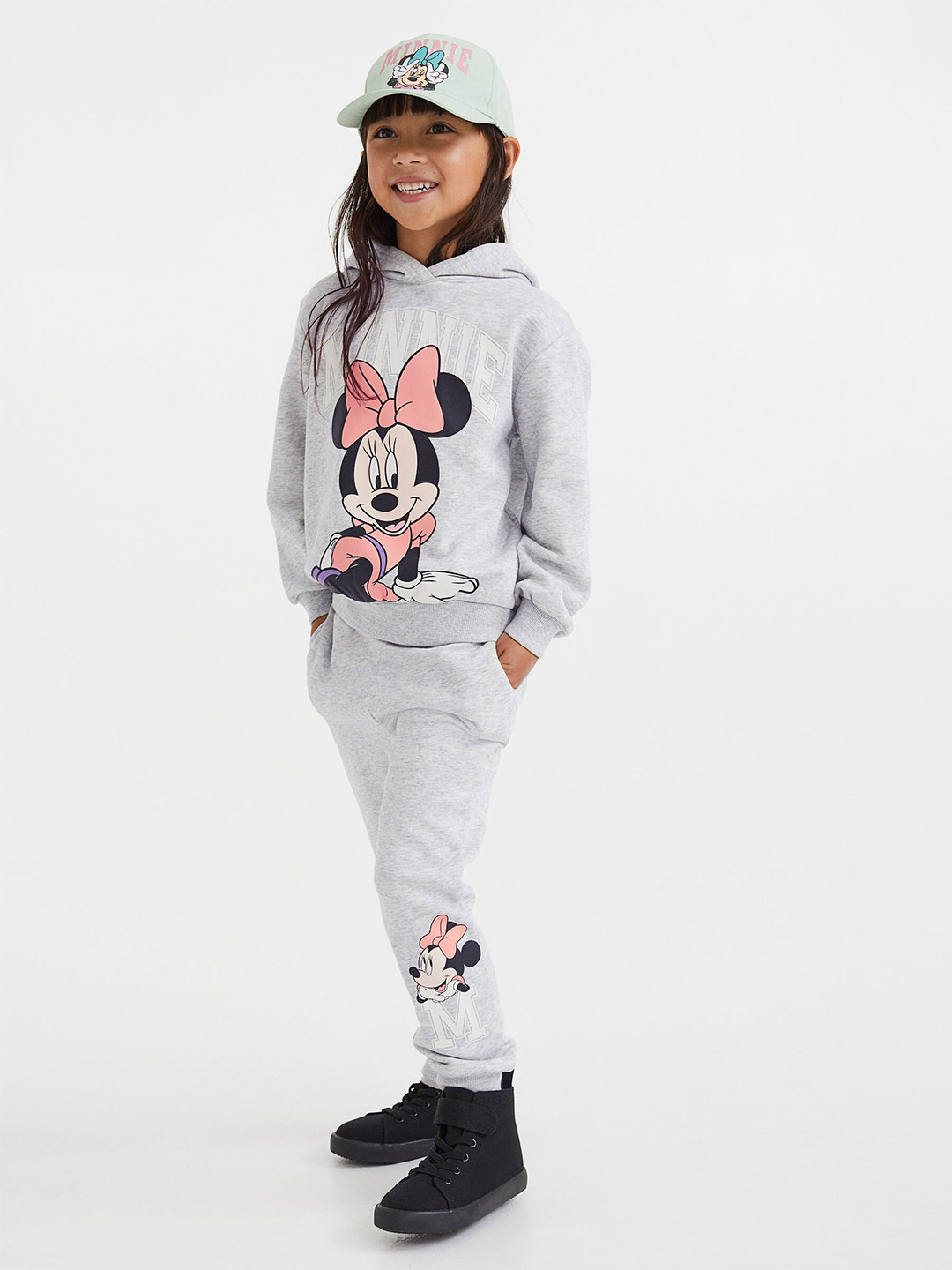 

H&M Grey 2 Piece Printed Sweatshirt Set