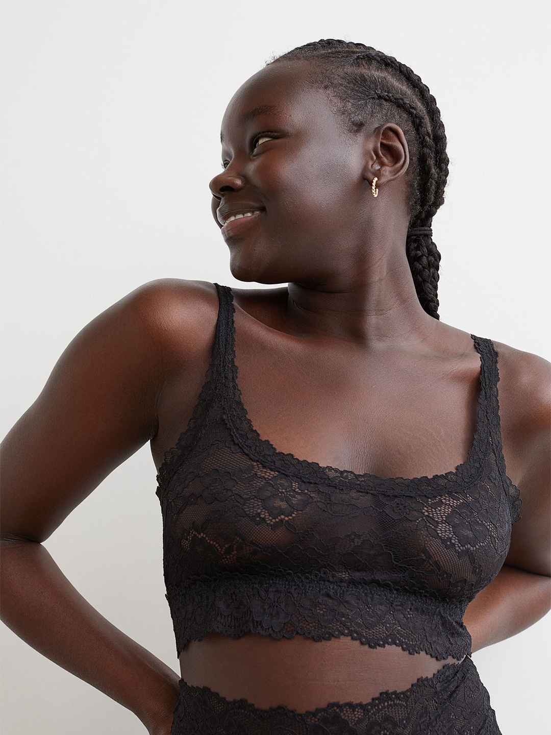 

H&M Black Non-Padded Lace Bra Top