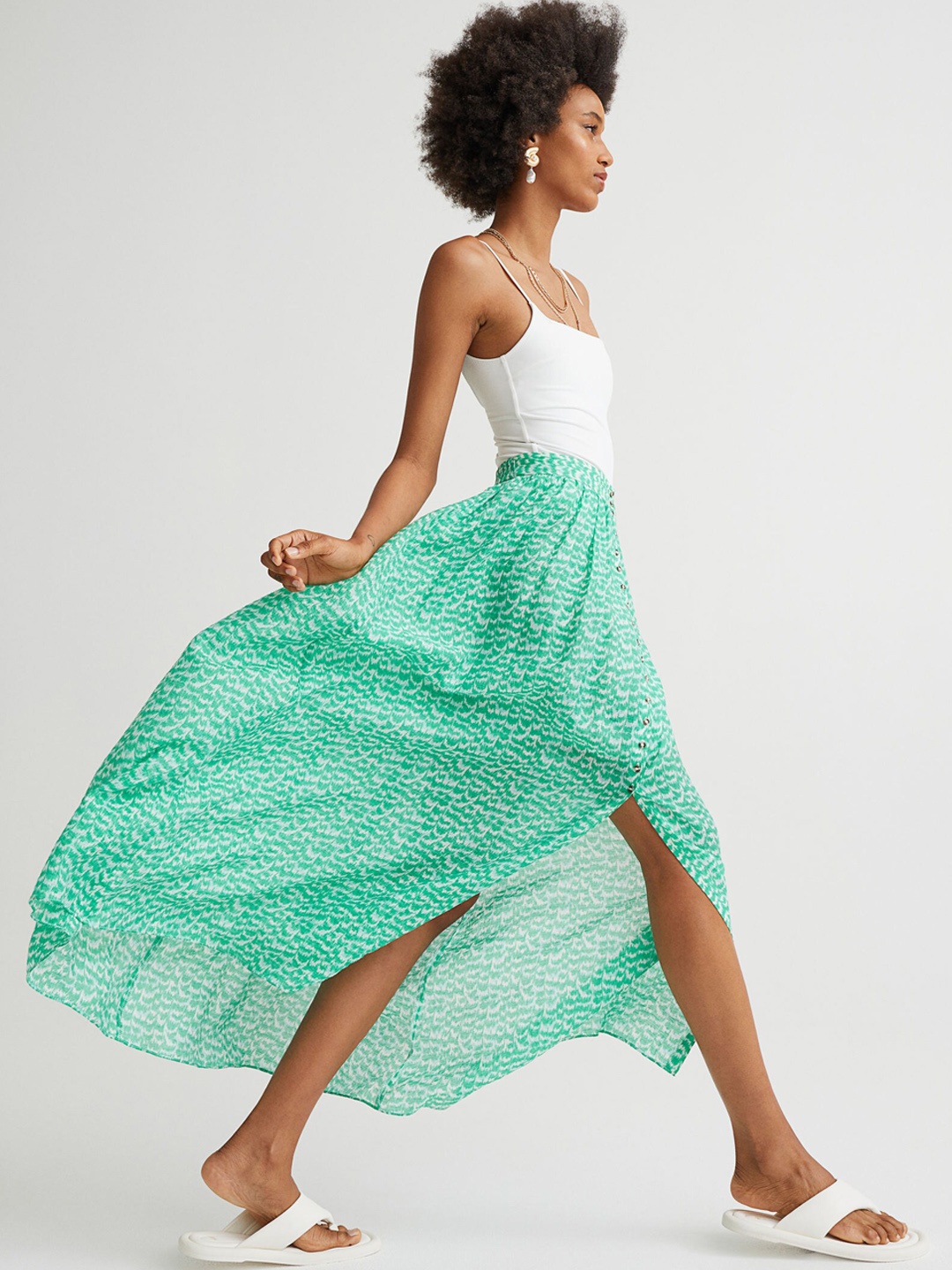 

H&M Women Green Printed Flared Midi Skirt