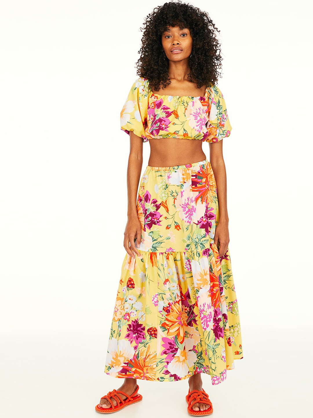 

H&M Yellow Floral Patterned Maxi Skirt