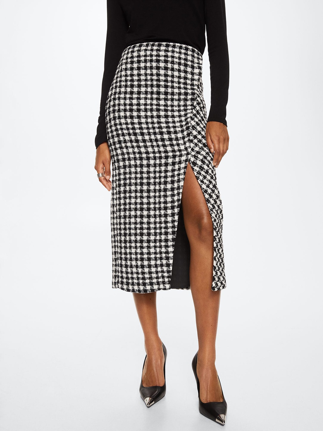 

MANGO White & Black Houndstooth Pencil Midi Sustainable skirt