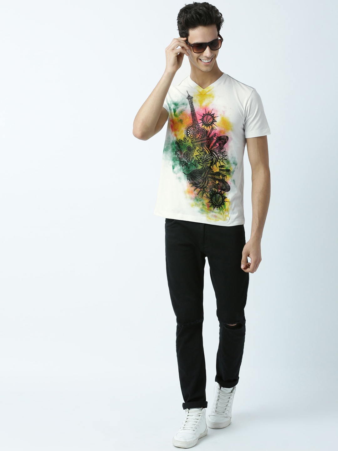 

Huetrap Men White Printed Round Neck T-shirt