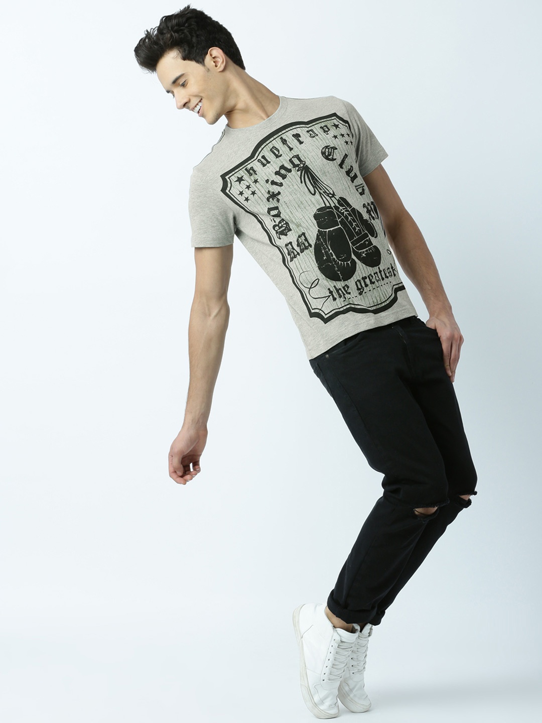 

Huetrap Men Grey Melange Printed Round Neck T-shirt