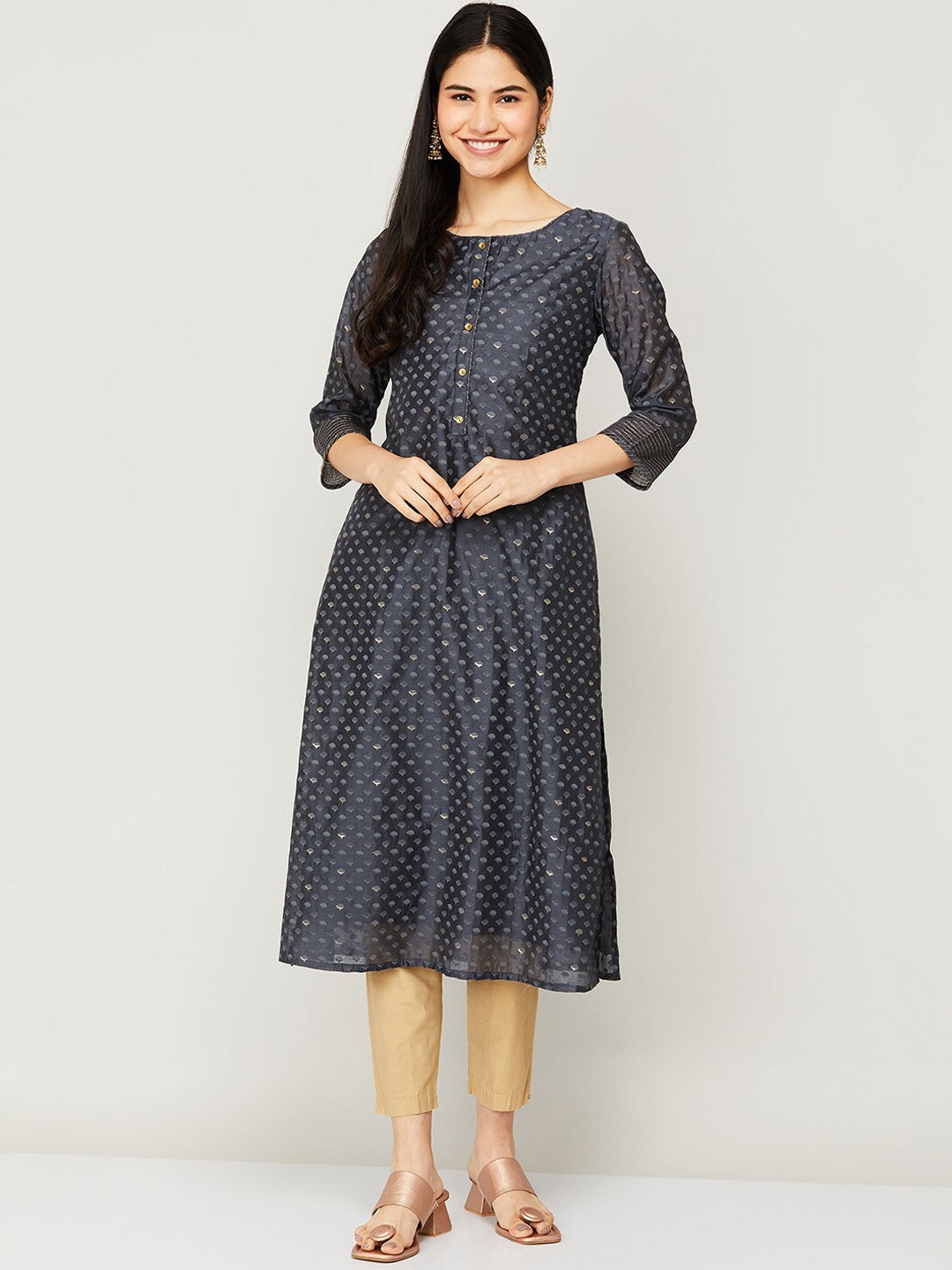 

Melange by Lifestyle Women Black Geometric Print Kurta