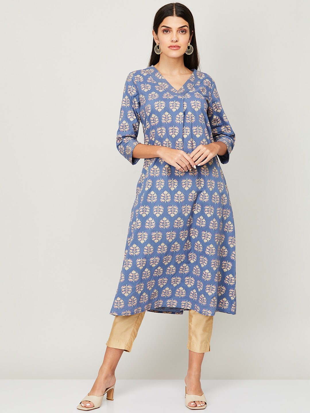 

Melange by Lifestyle Women Blue Ethnic Motifs Printed Pure Cotton Kurta