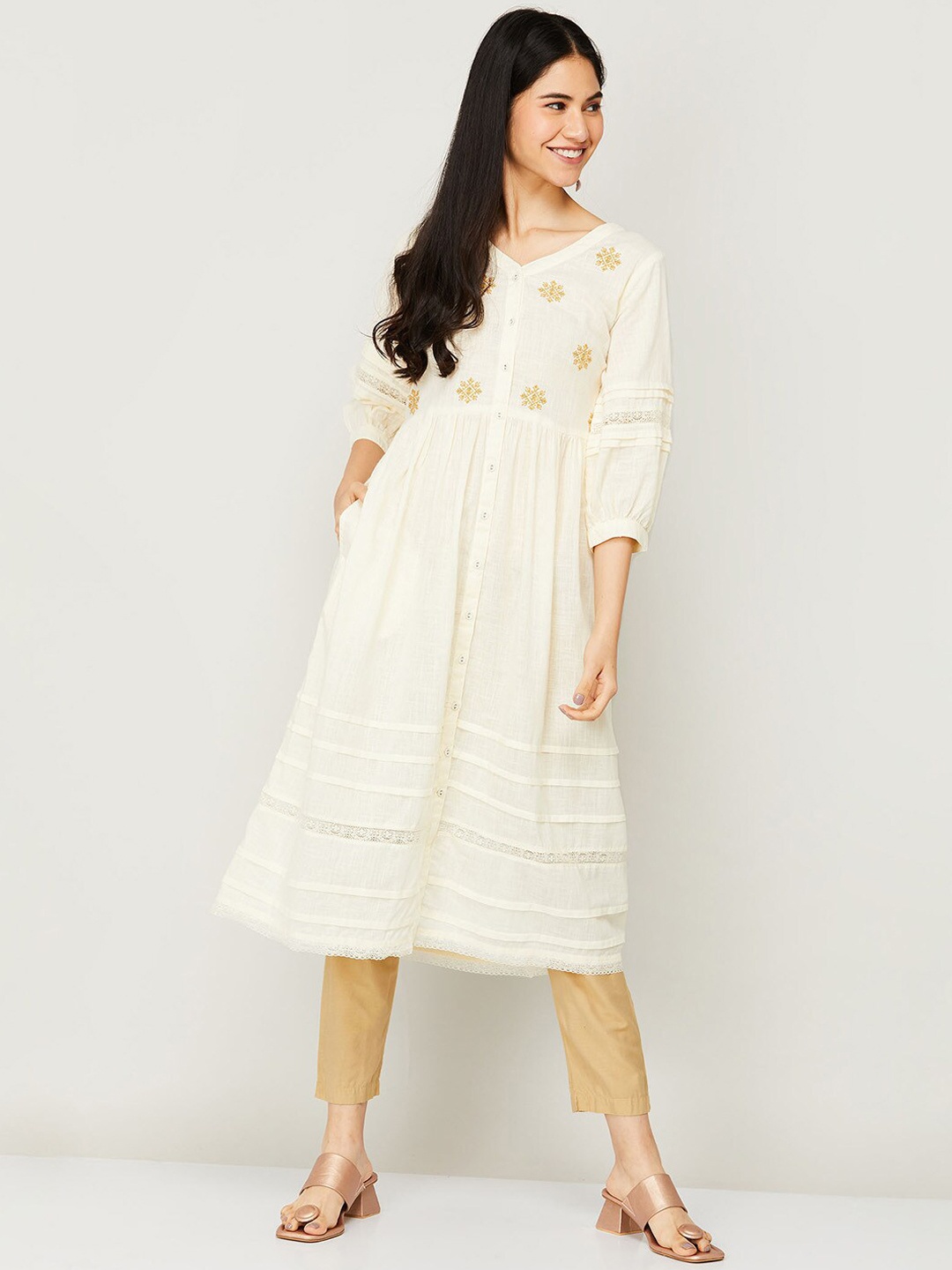 

Melange by Lifestyle Women Off White Striped Thread Work Kurta