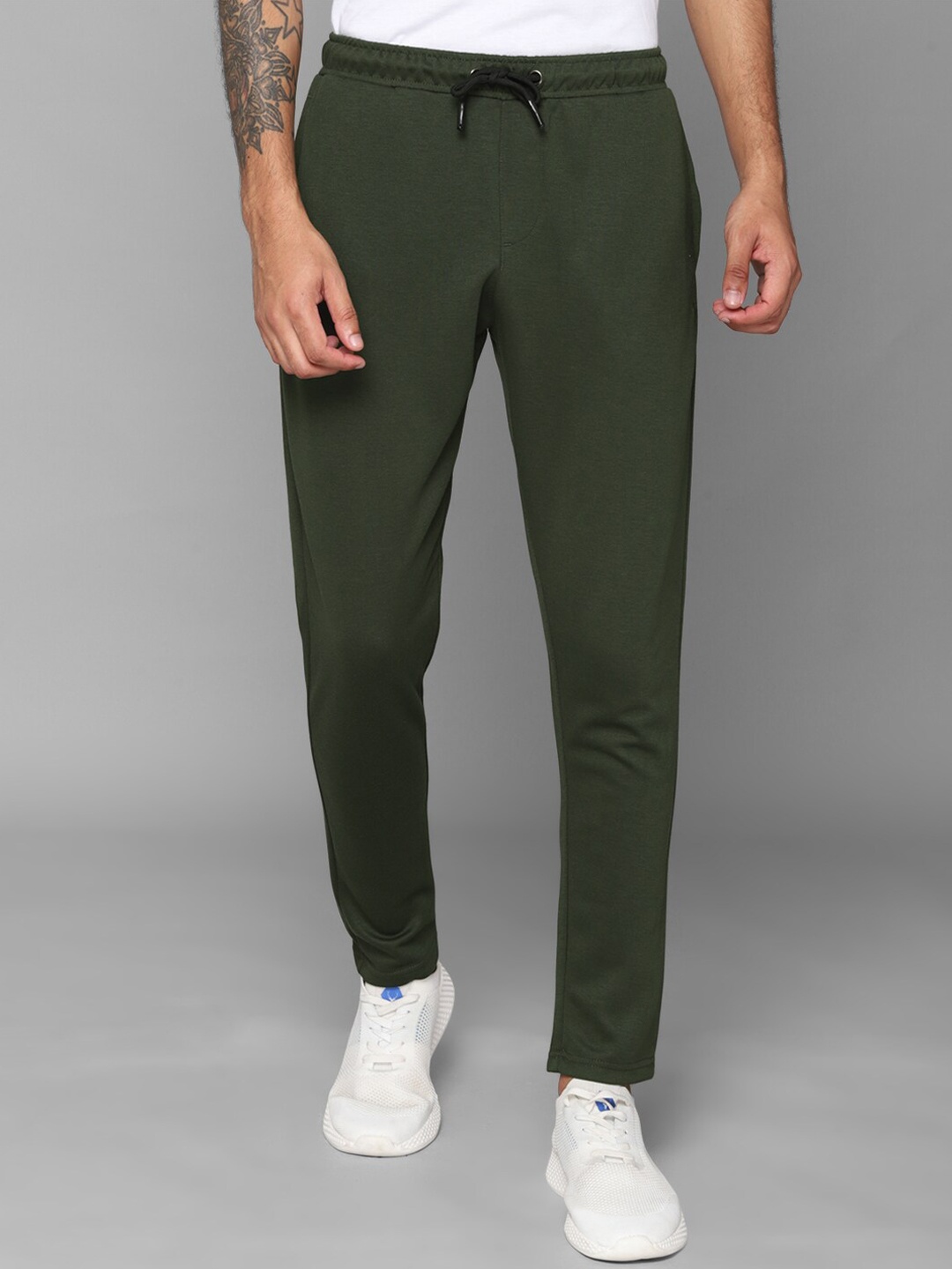 

Allen Solly Men Olive Solid Track Pants