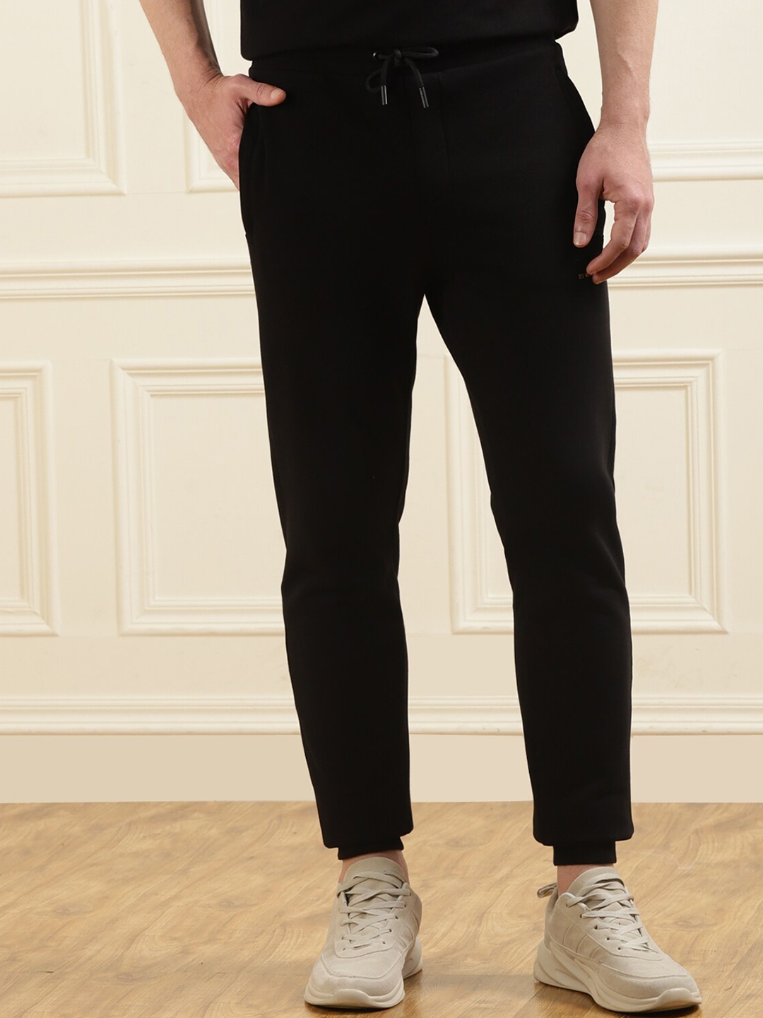 

Karl Lagerfeld Men Black Solid Cotton Sports Track Pant