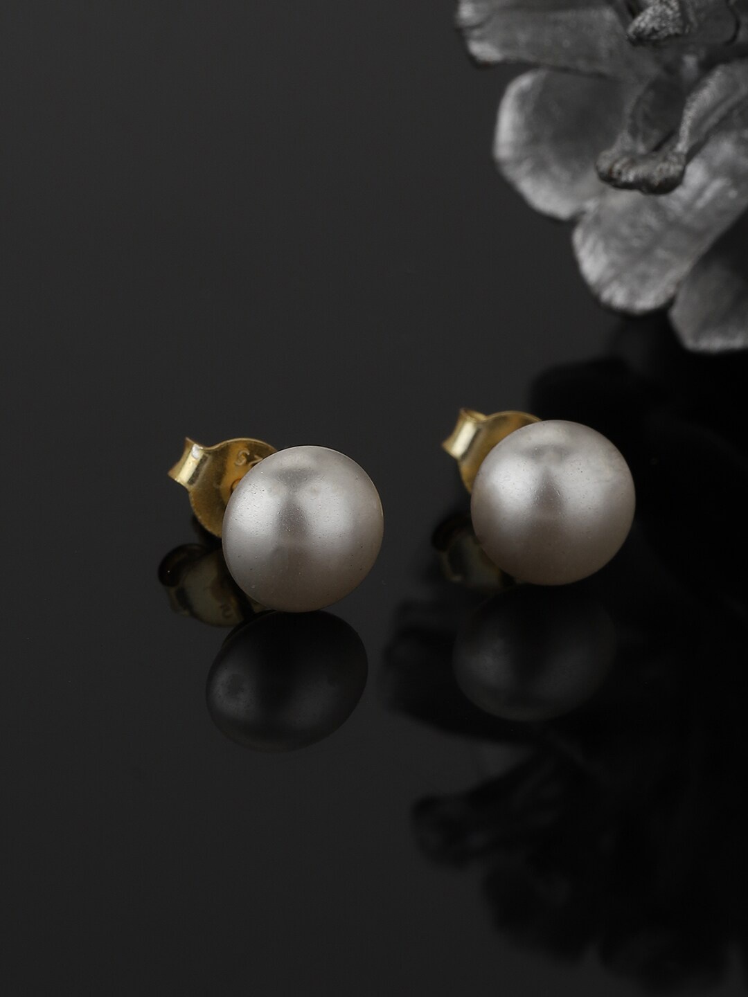 

VANBELLE Gold-Toned Circular Studs Earrings