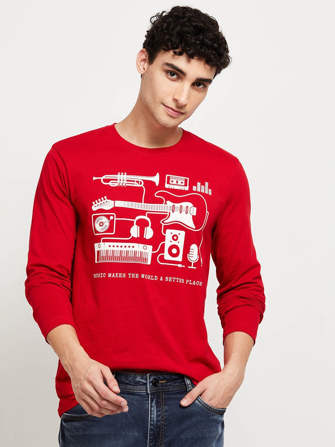 

max Men Red Typography Printed T-shirt