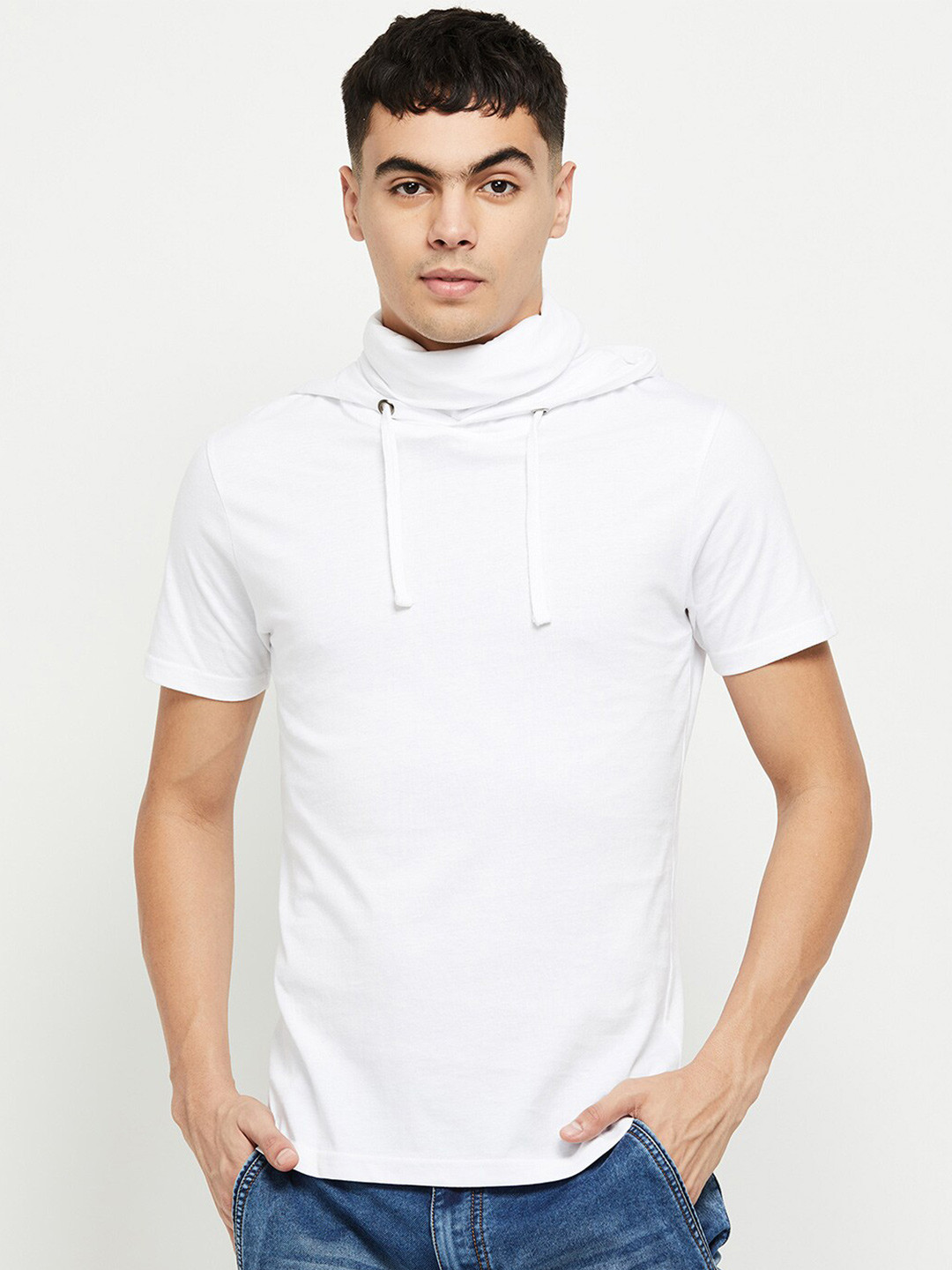 

max Men White Solid Hood T-shirt