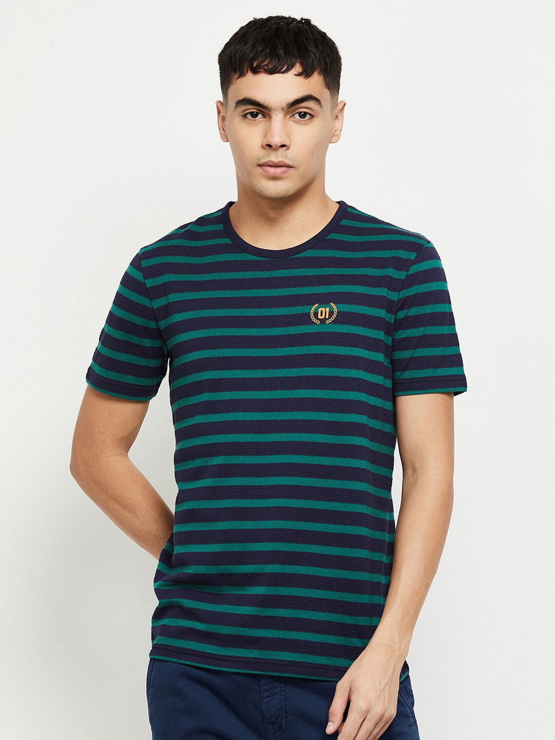 

max Men Green Striped T-shirt