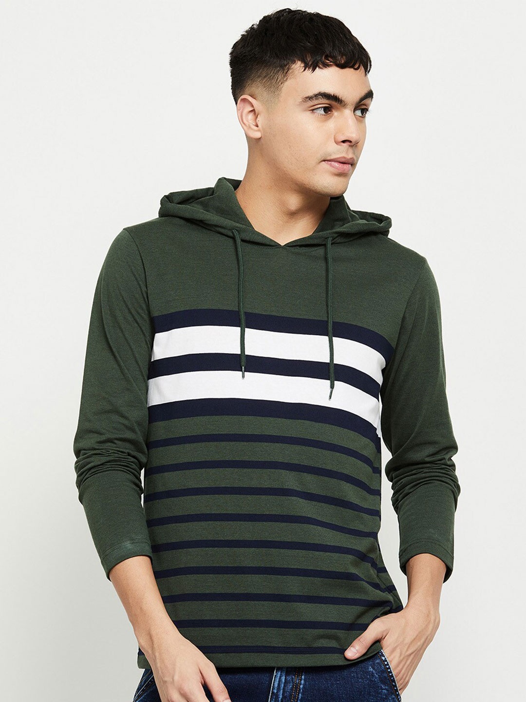 

max Men Green Striped T-shirt