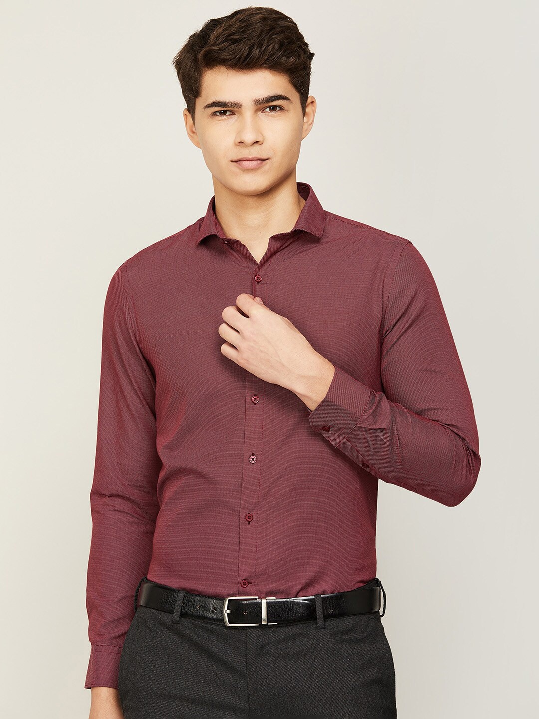 

CODE by Lifestyle Men Maroon Formal Shirt