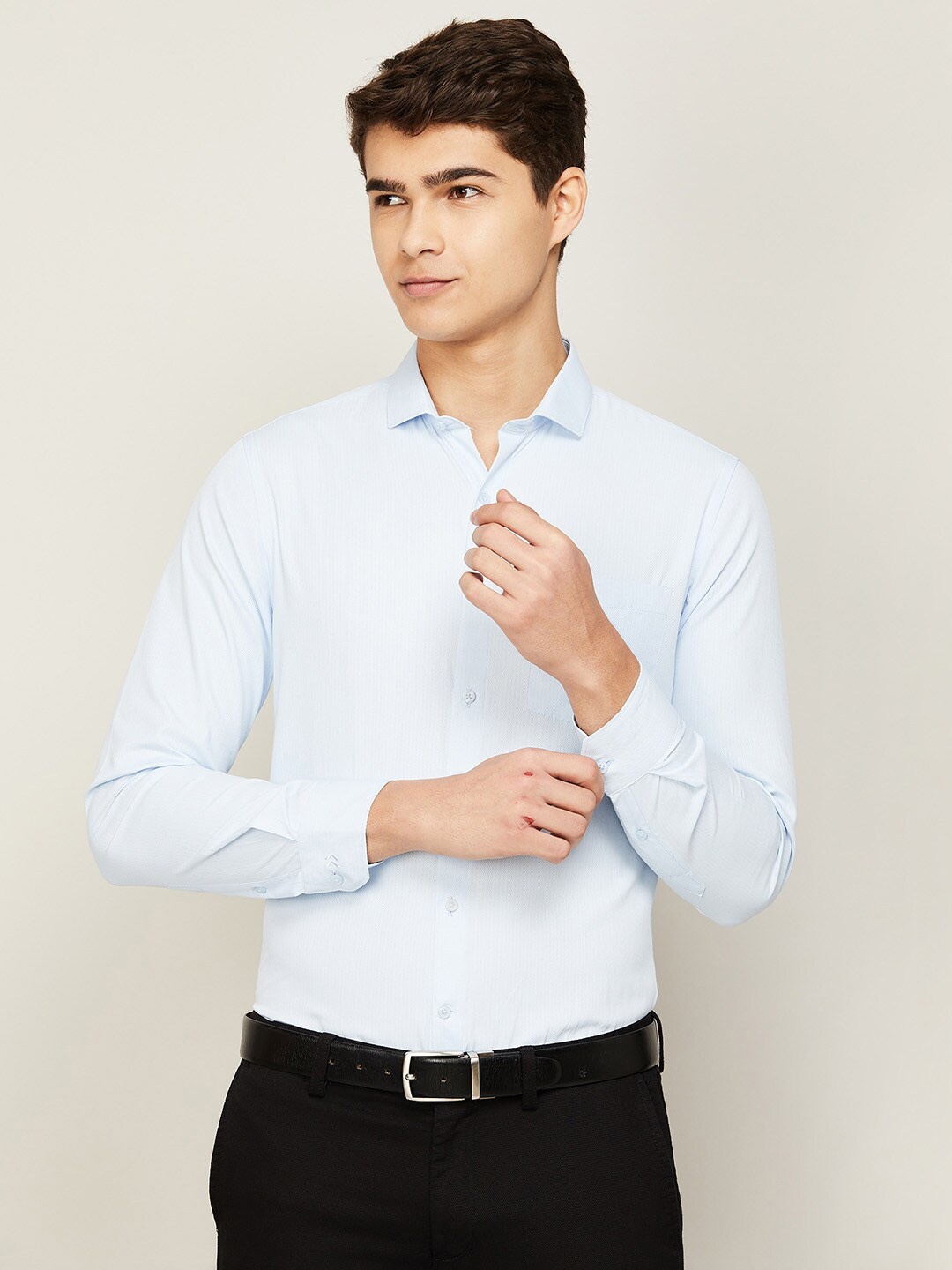

CODE by Lifestyle Men Blue Casual Shirt