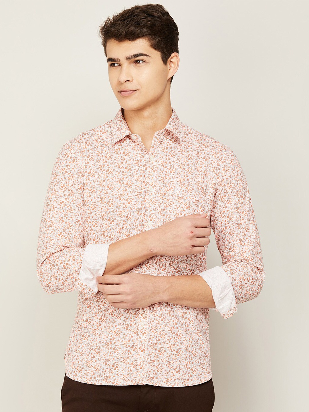 

CODE by Lifestyle Men Peach-Coloured Floral Printed Casual Shirt